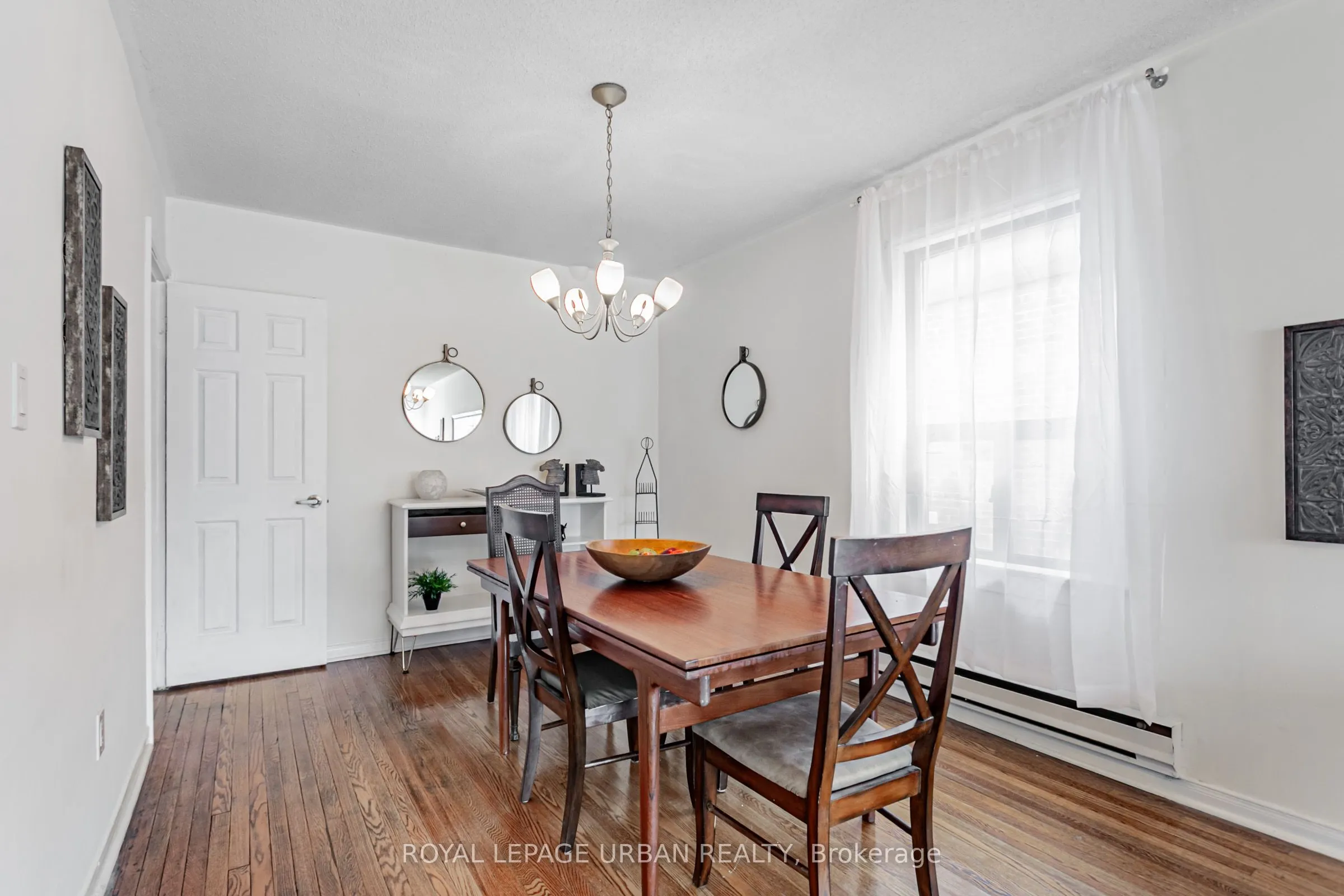 144 Aldwych Avenue