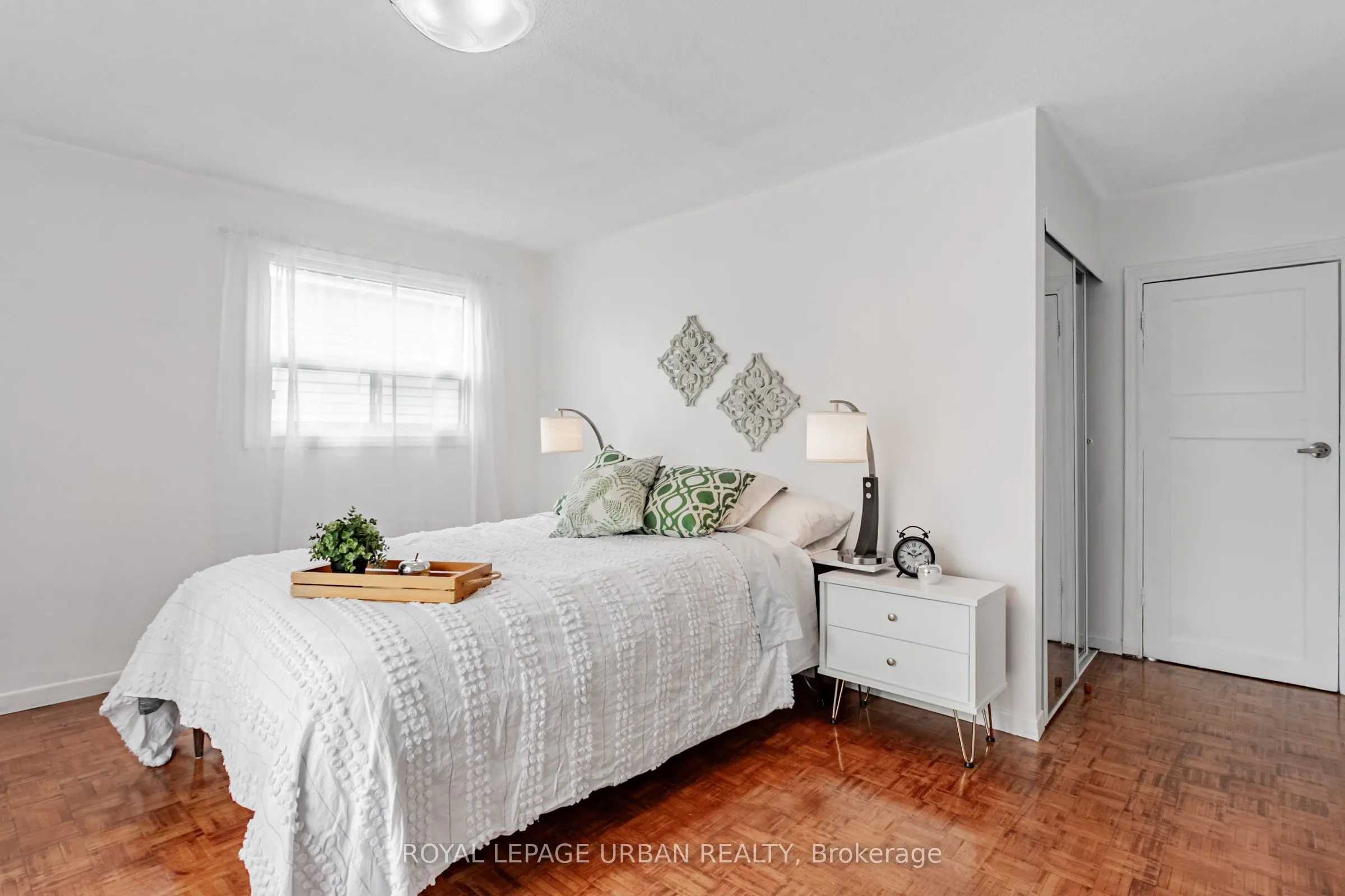 144 Aldwych Avenue