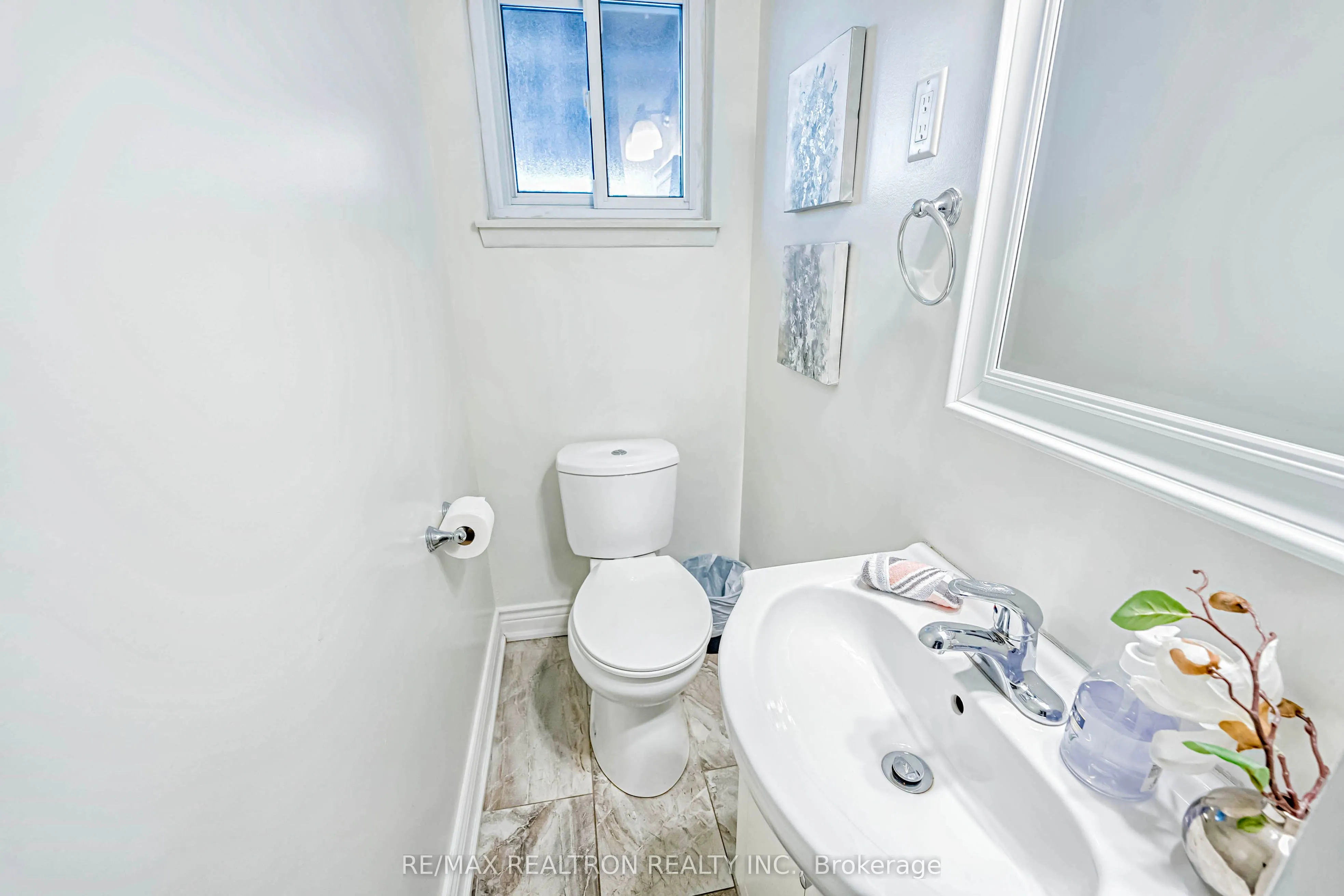 58 Crittenden Square