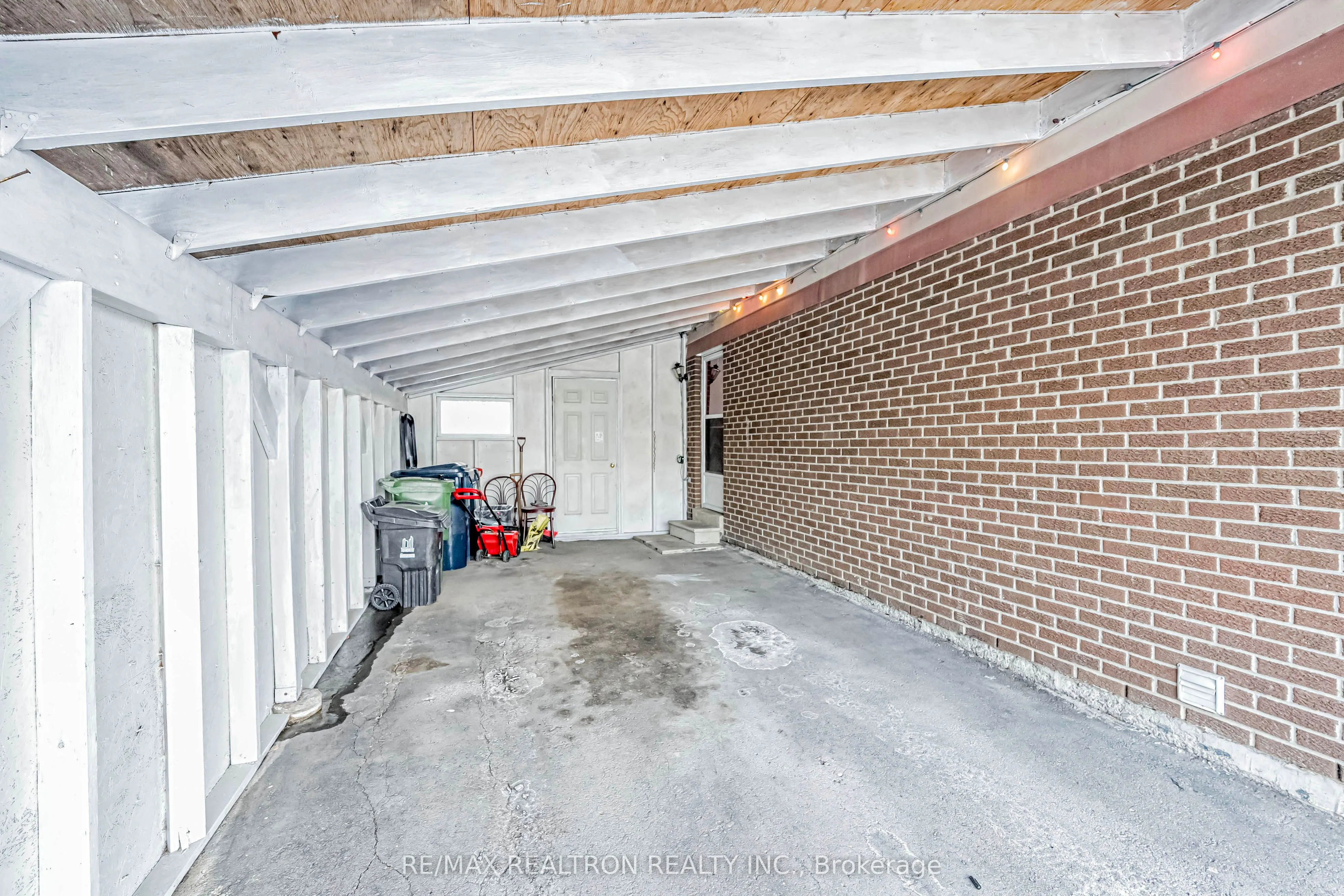 58 Crittenden Square
