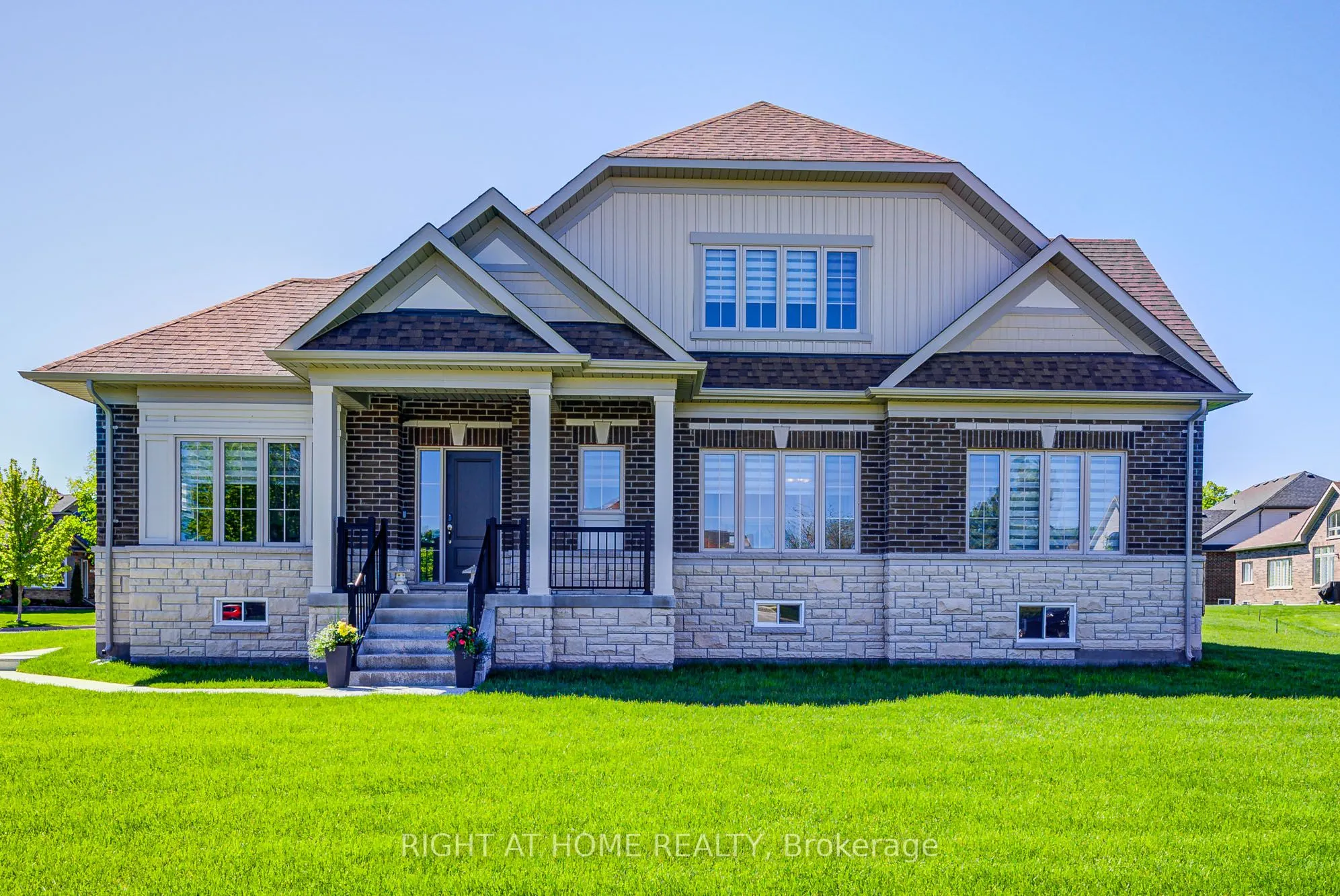 42 Waterbury Crescent