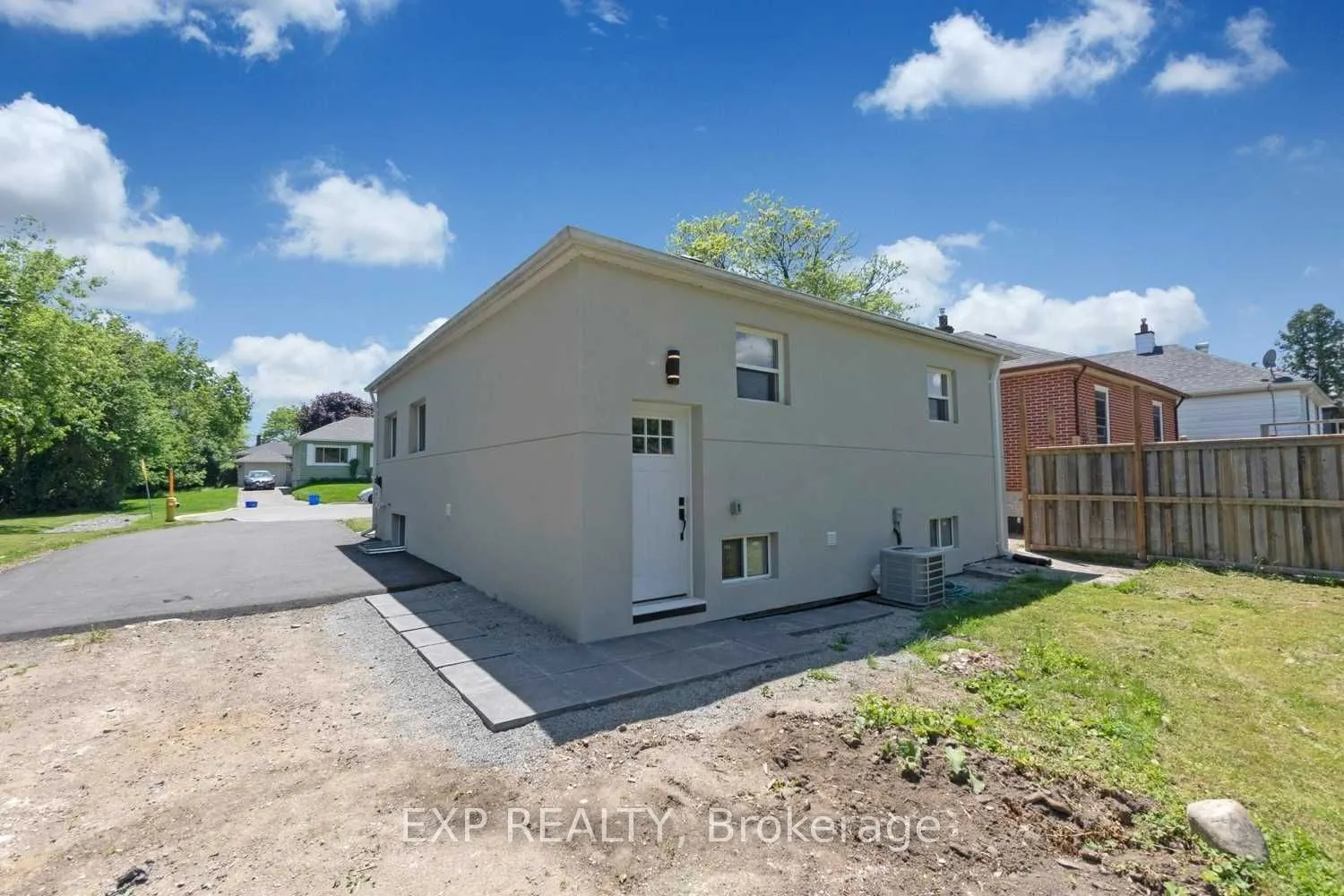 162 Hibbert Avenue