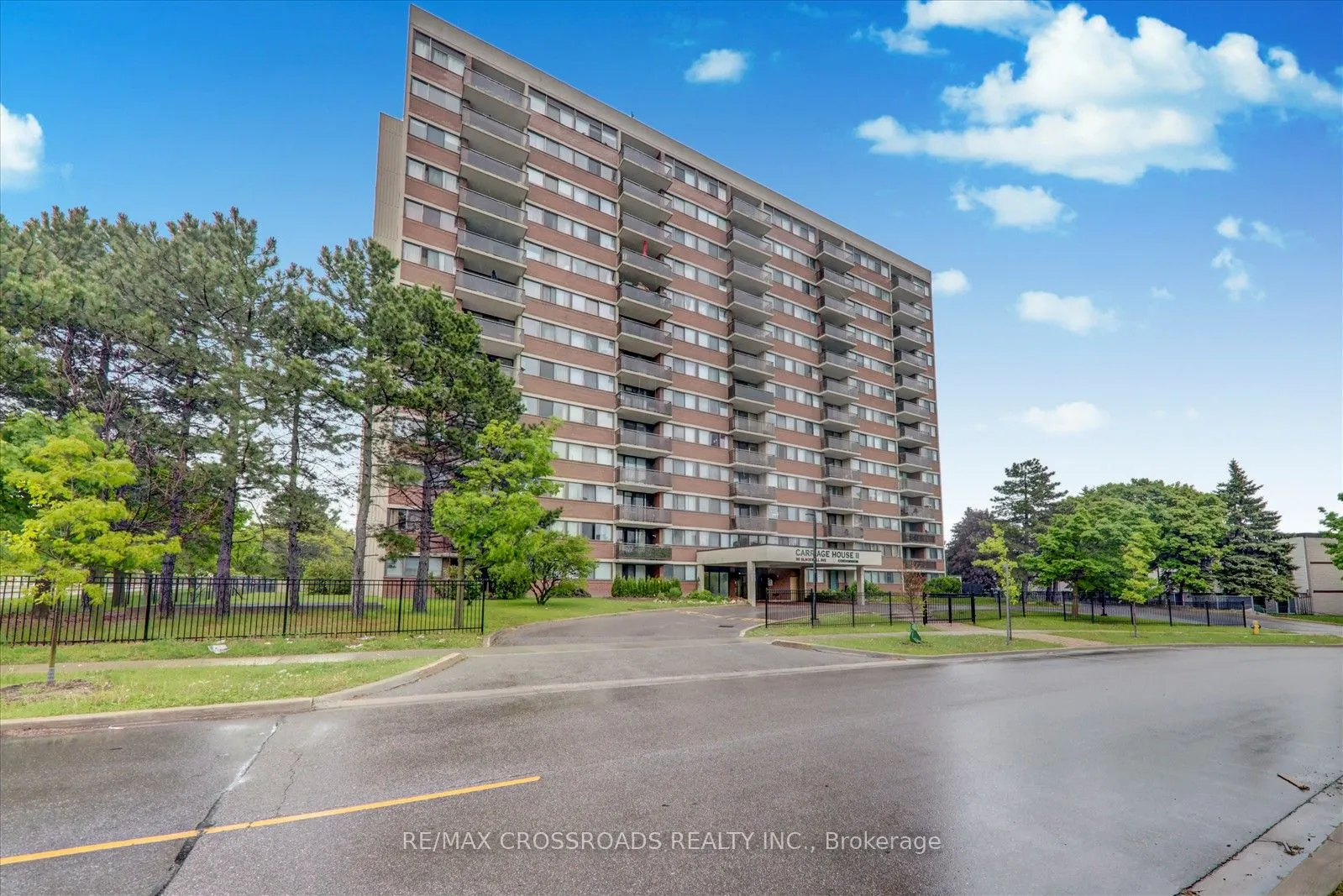 99 Blackwell Avenue, #807