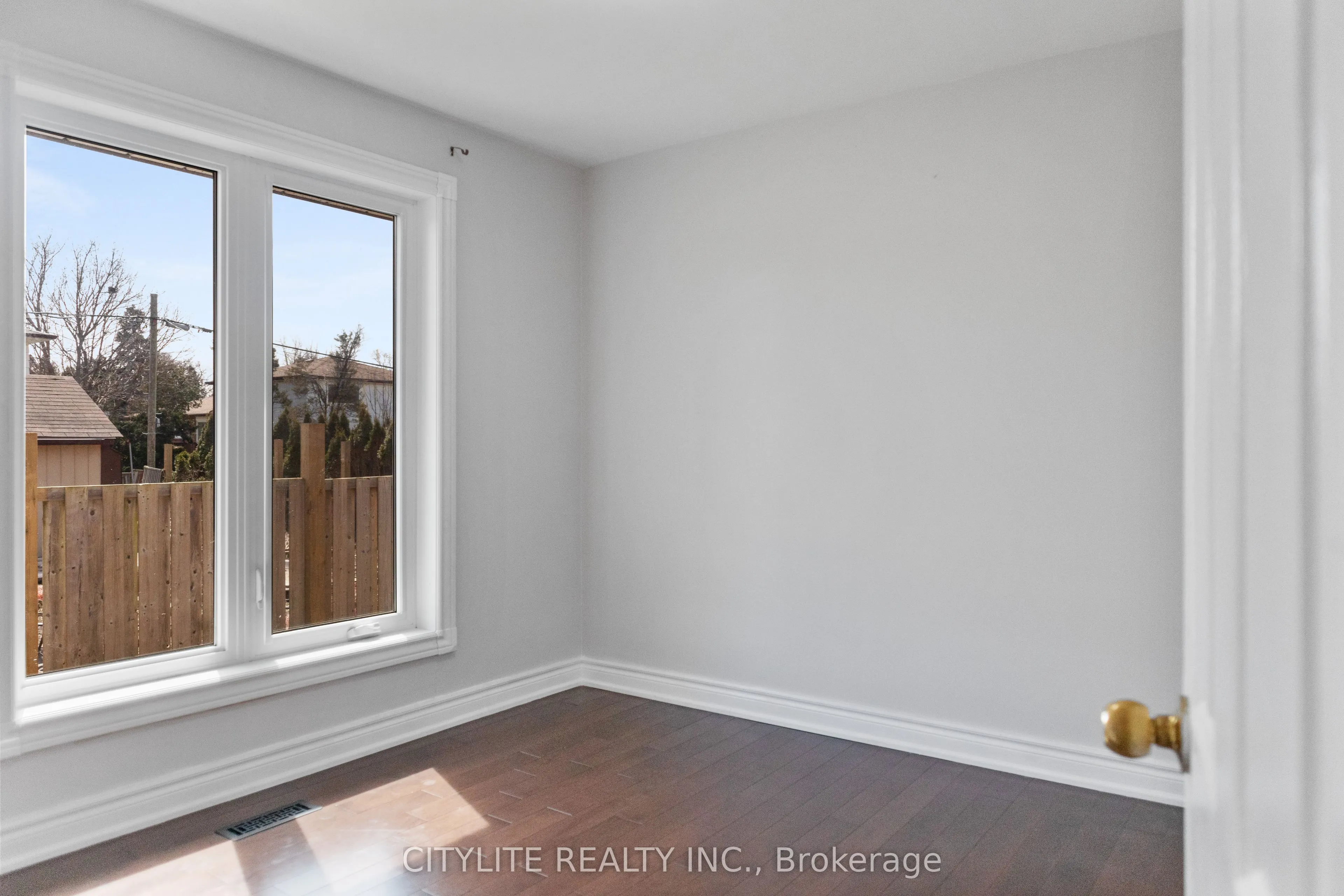 2 Emmeline Crescent