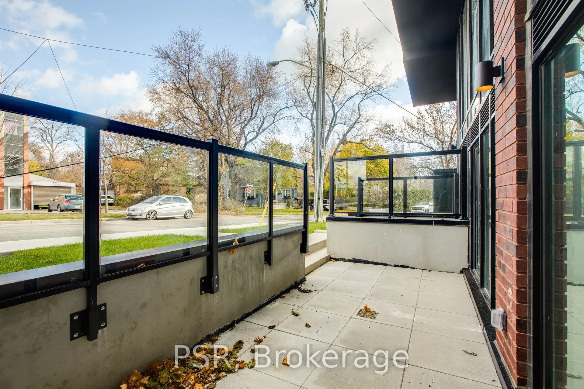 2799 Kingston Road, #Th105