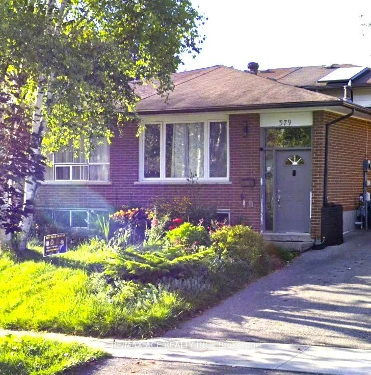 379 Surrey Drive, #MAIN