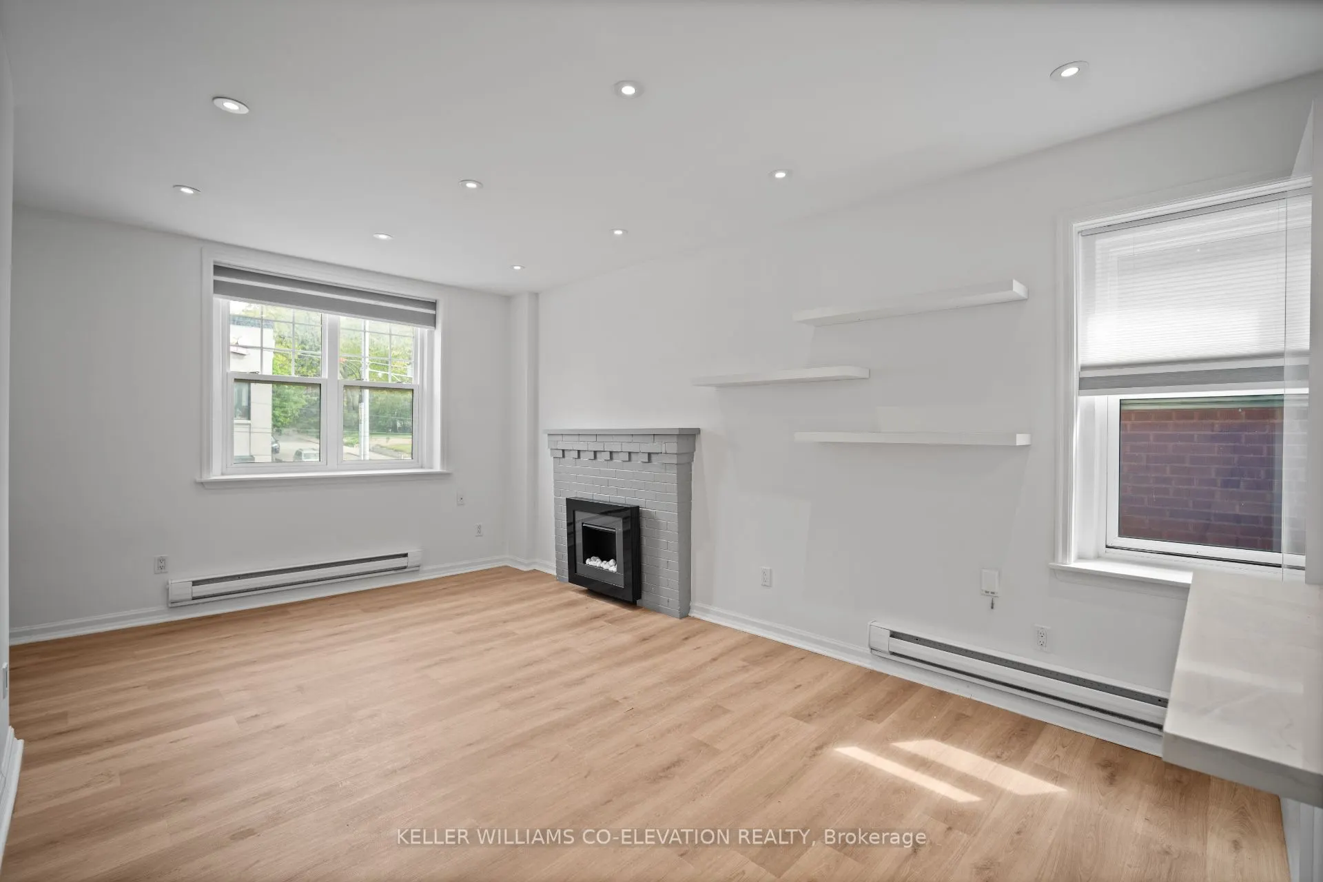 2461 Queen Street E, #8