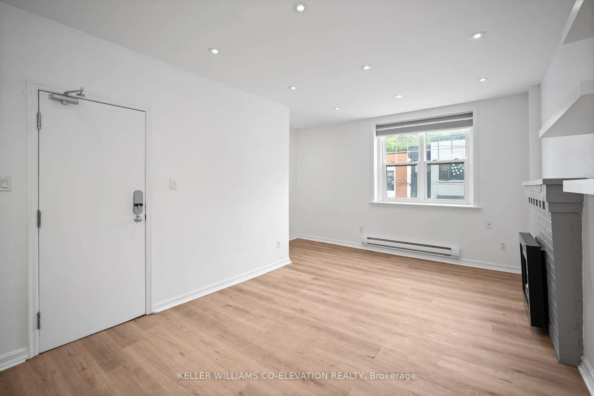 2461 Queen Street E, #8