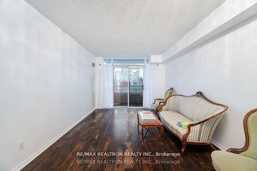 3650 Kingston Road, #203
