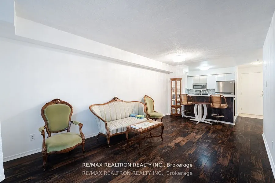 3650 Kingston Road, #203