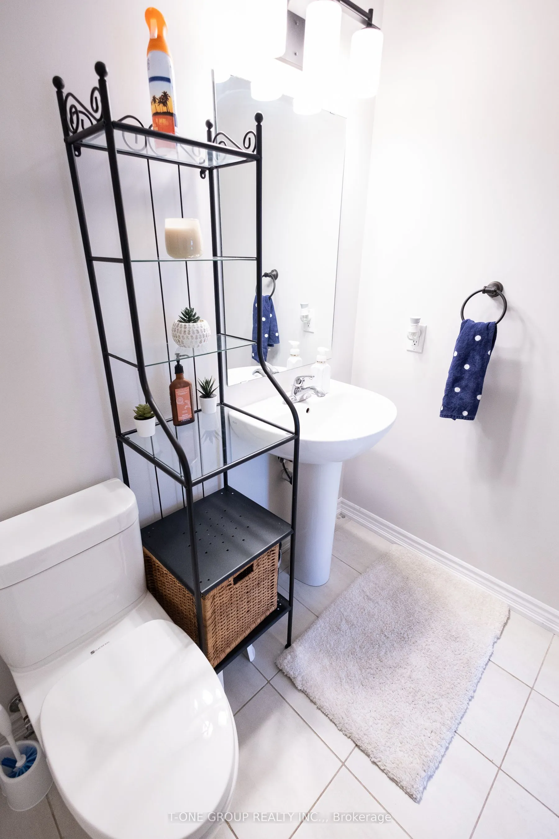 2728 William Jackson Drive, #7