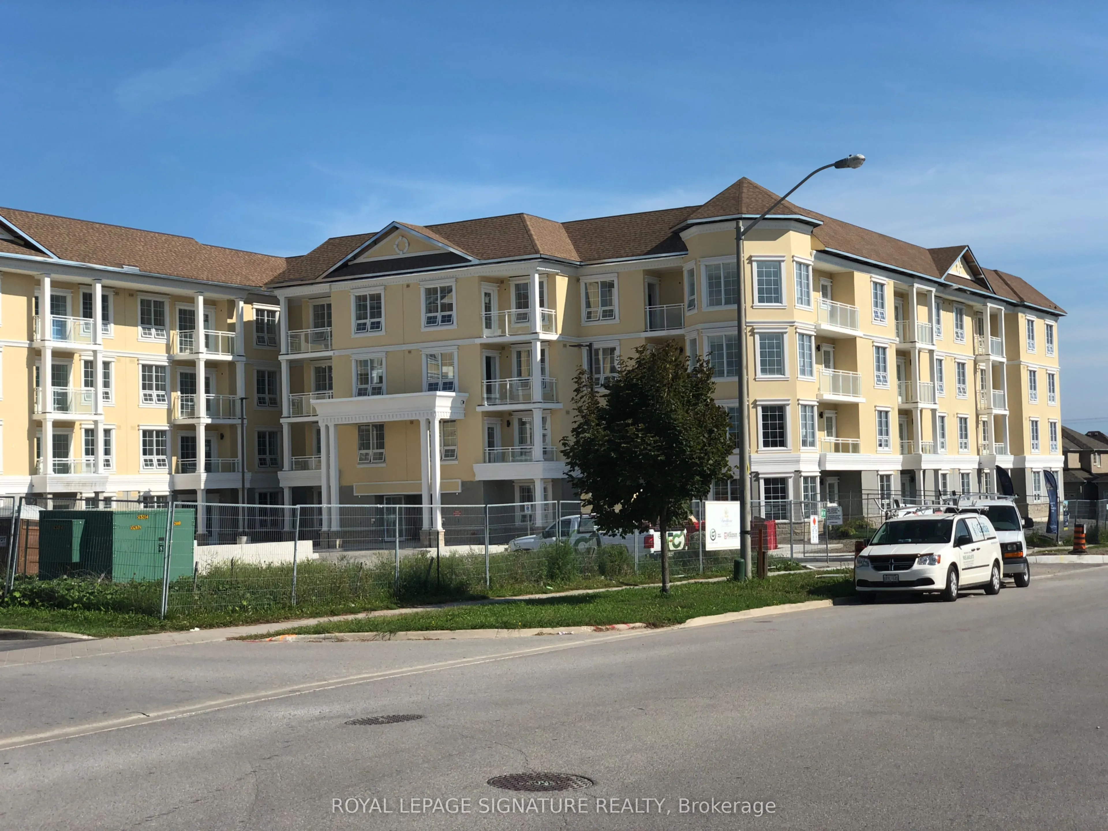 21 Brookhouse Drive, #321