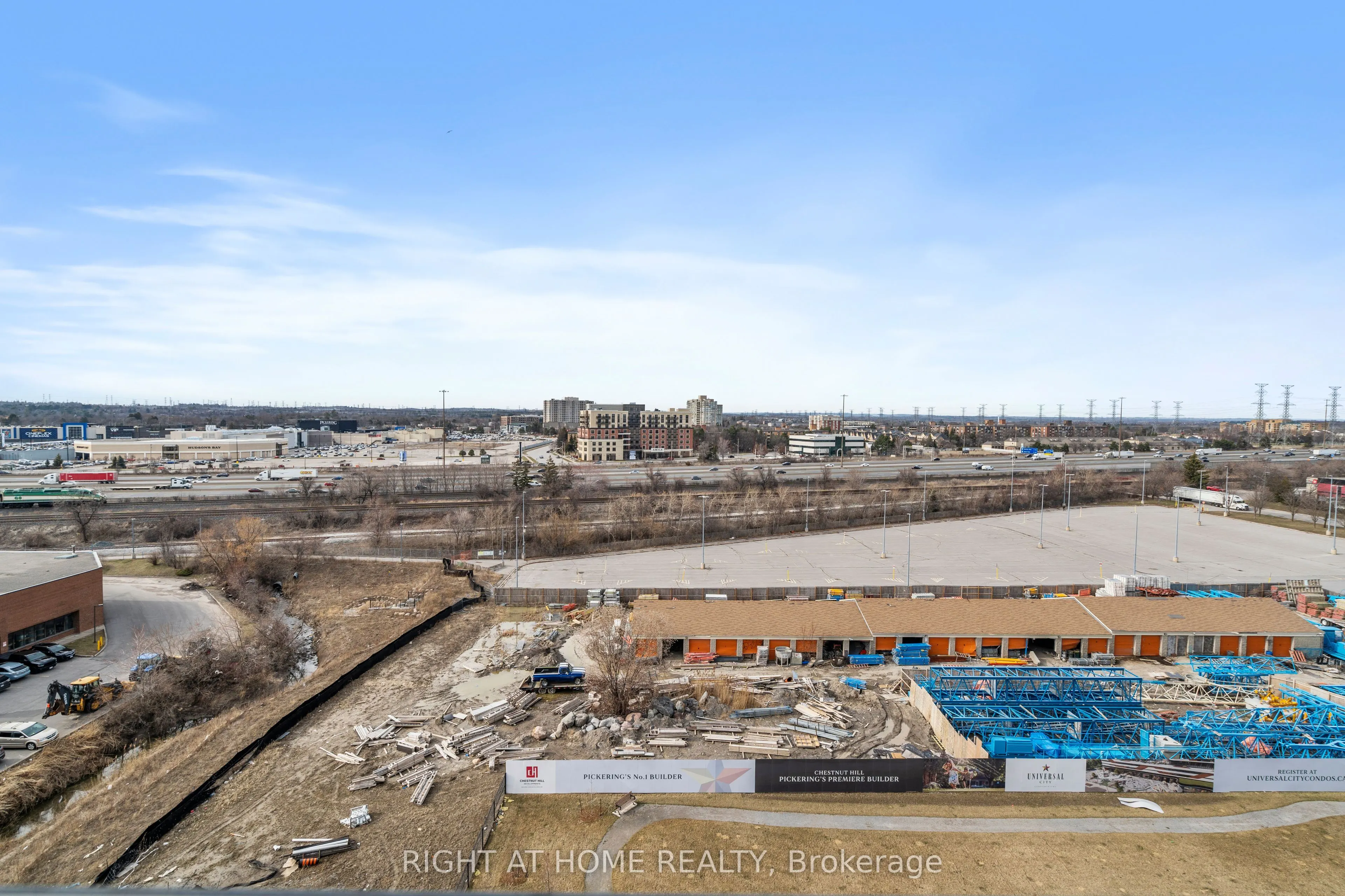1435 Celebration Drive, #909