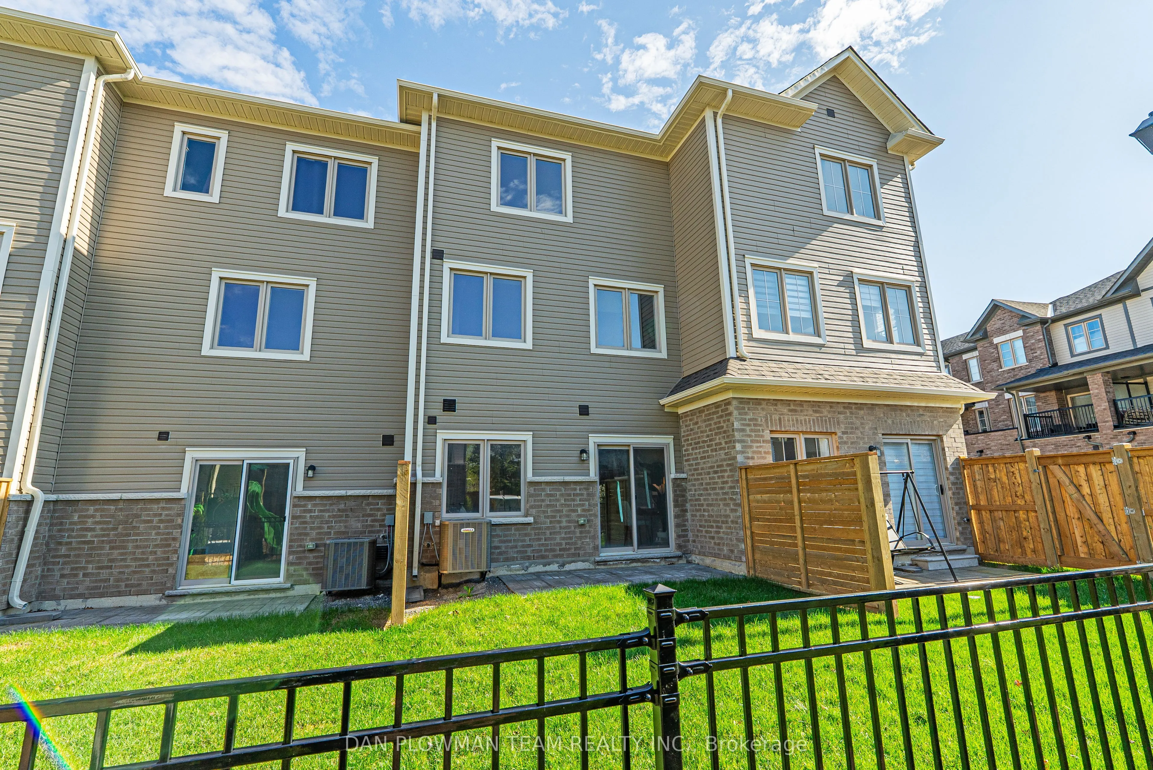 6 Malone Lane