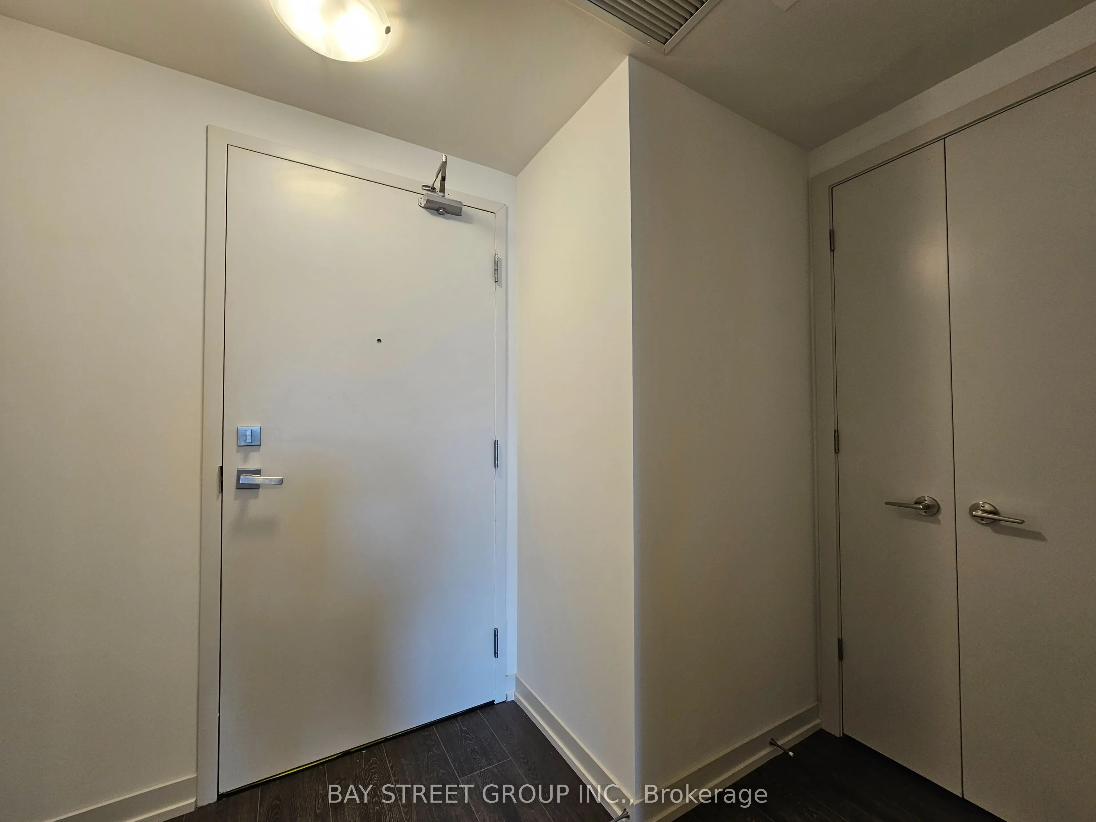 90 Glen Everest Road, #323