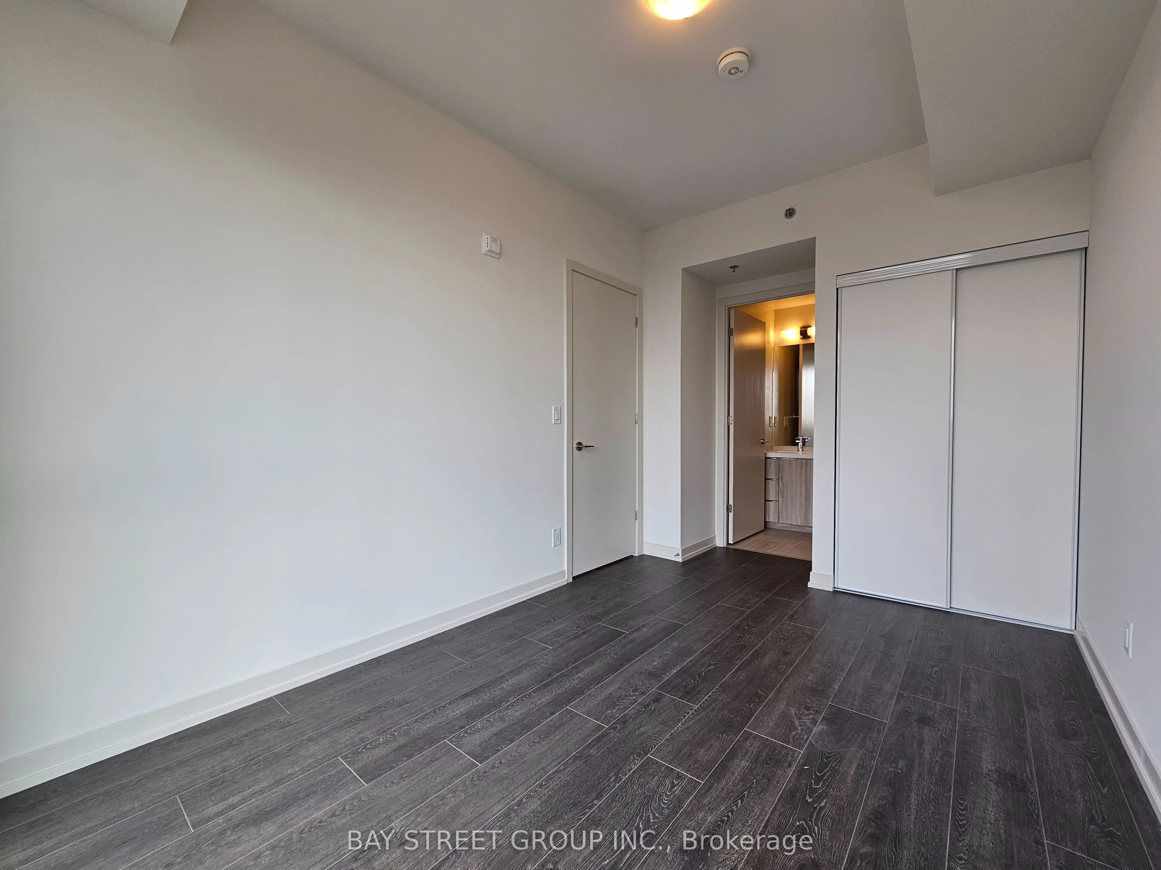 90 Glen Everest Road, #323