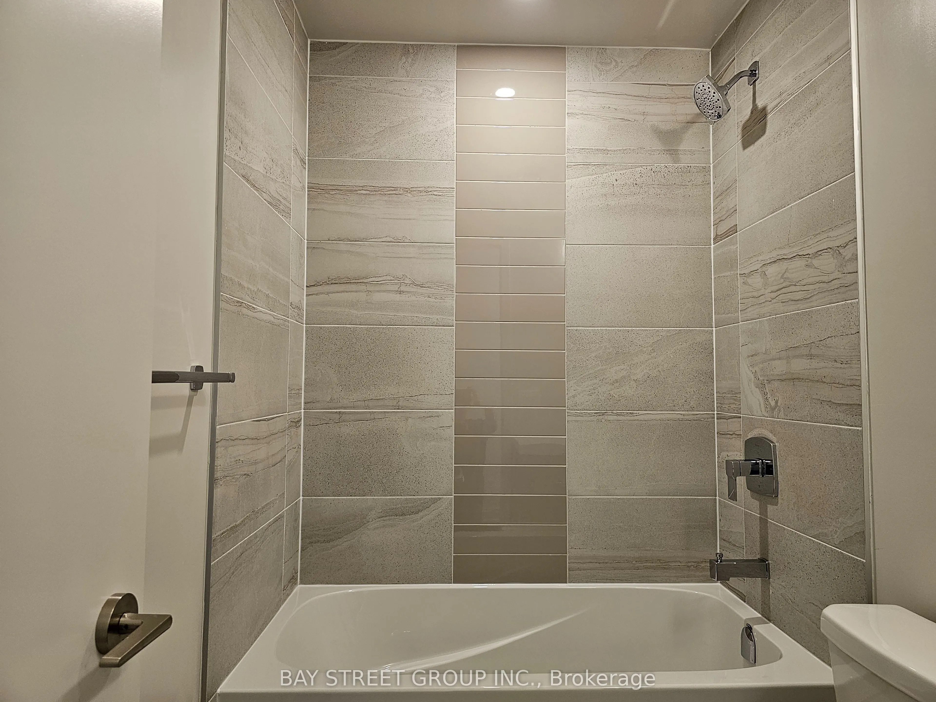 90 Glen Everest Road, #323