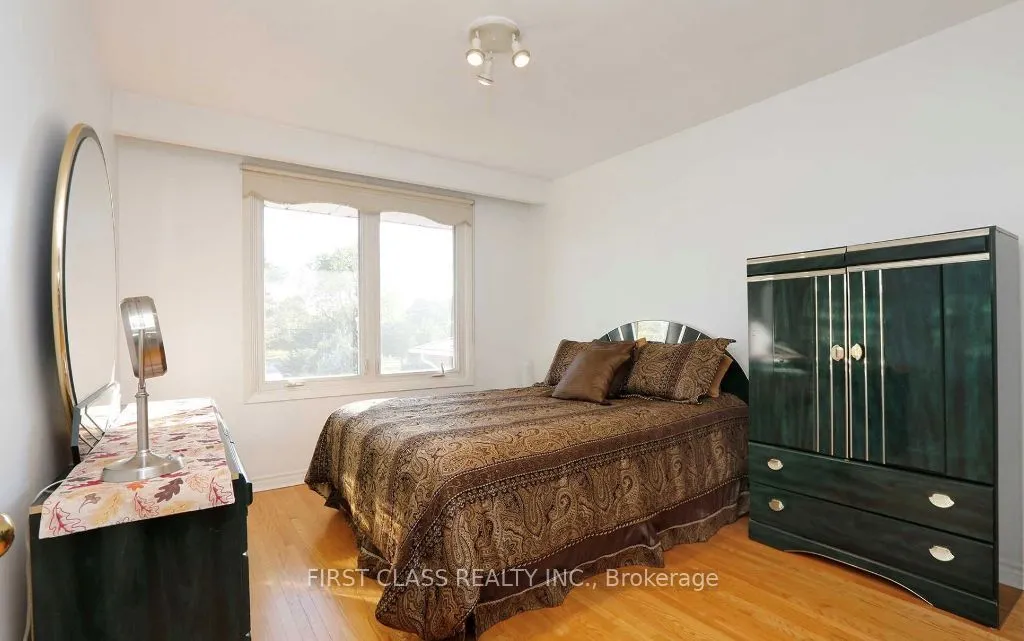 338 Conlins Road, #Main