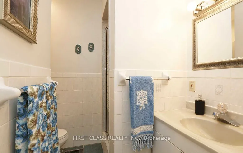 338 Conlins Road, #Main