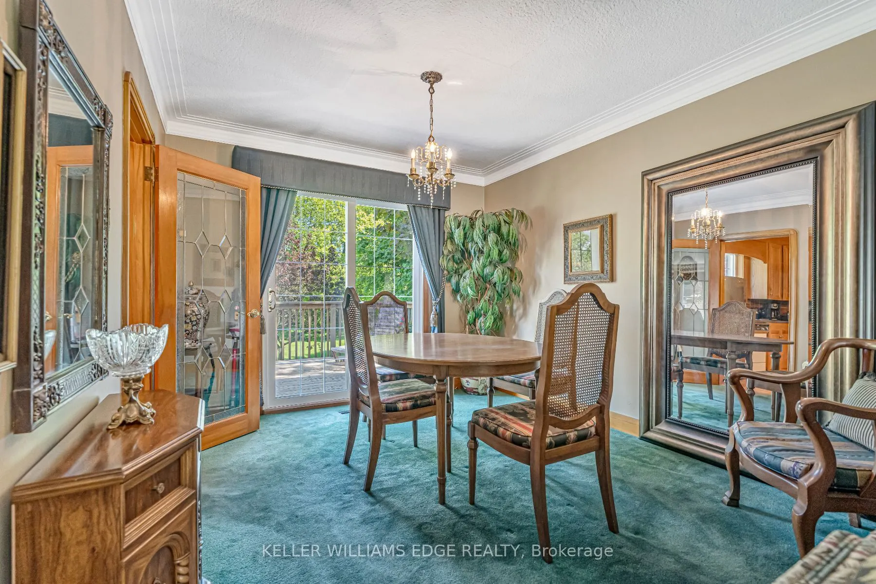 41 McNab Boulevard