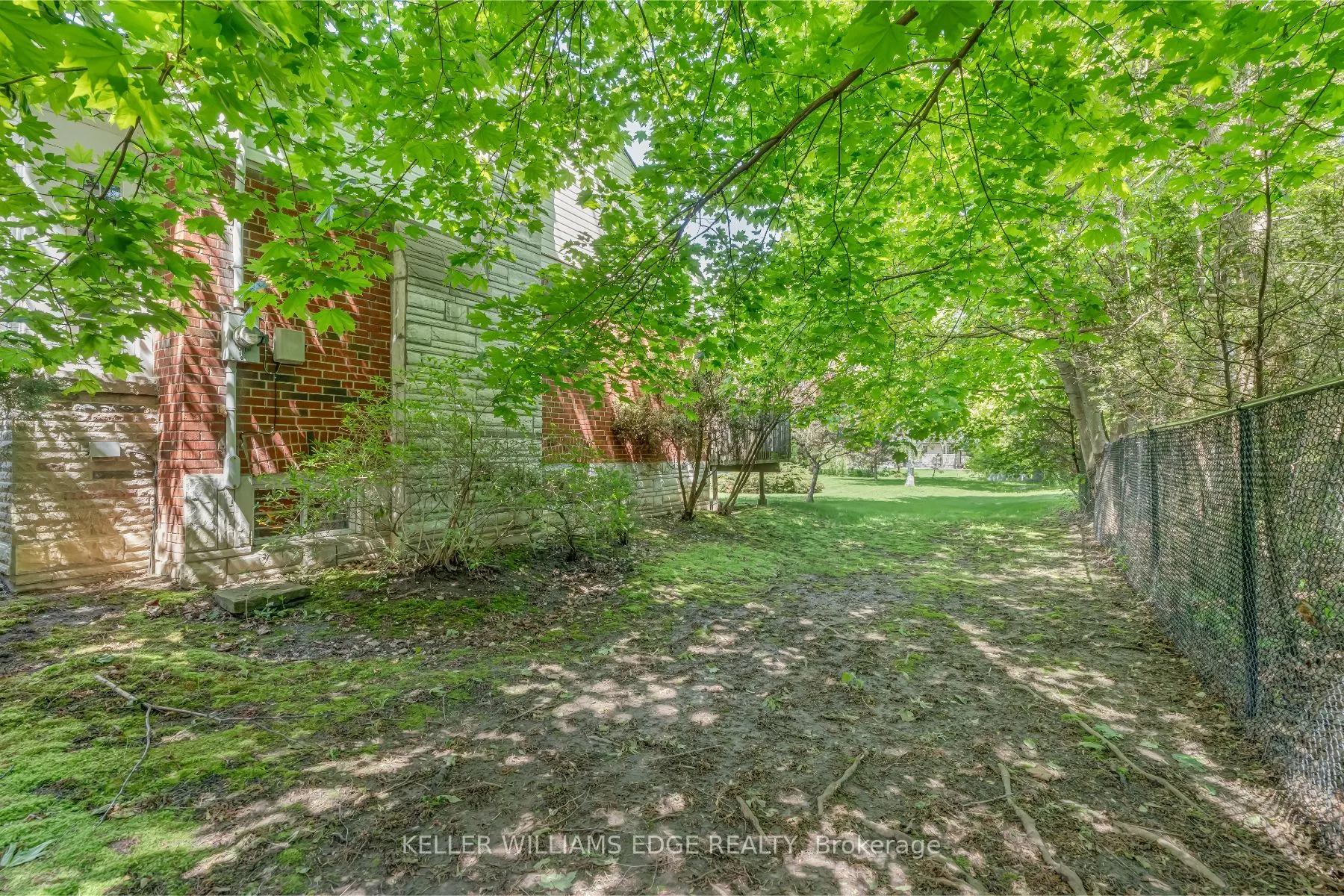 41 McNab Boulevard