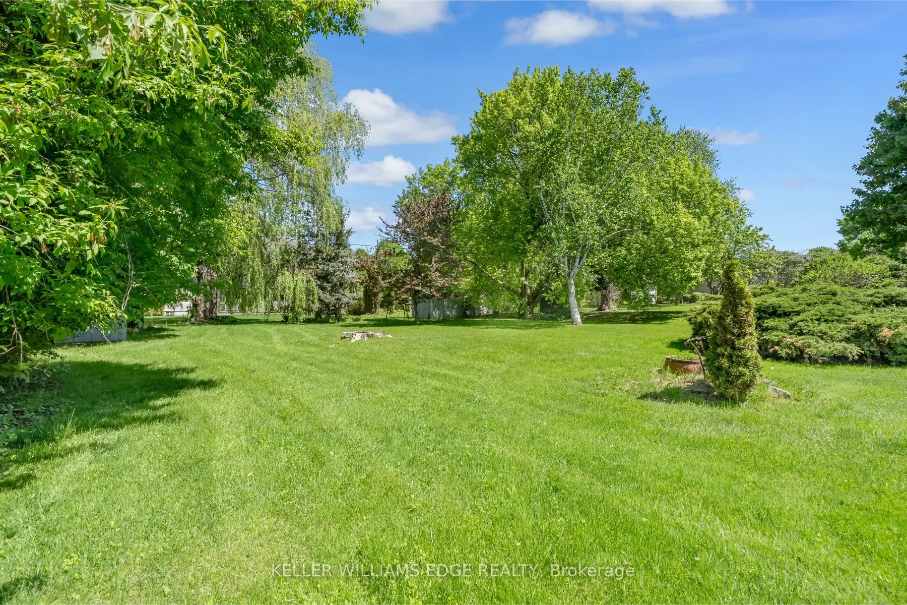 41 McNab Boulevard