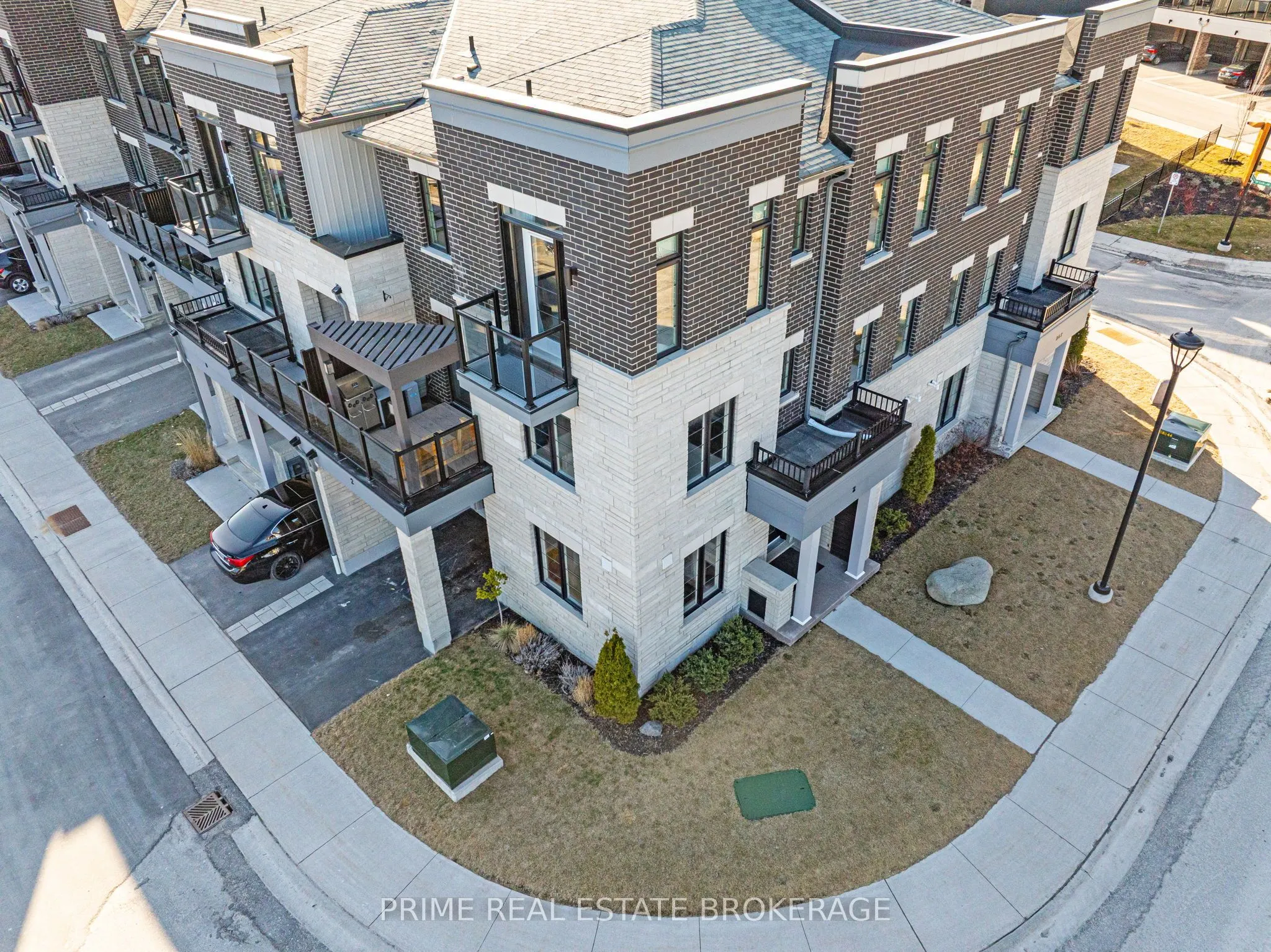 2 King William Way