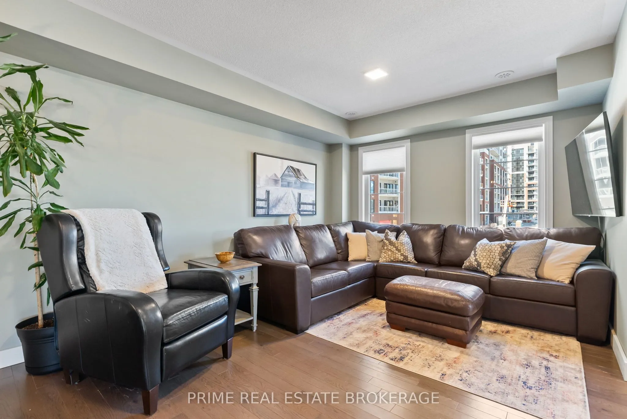 2 King William Way
