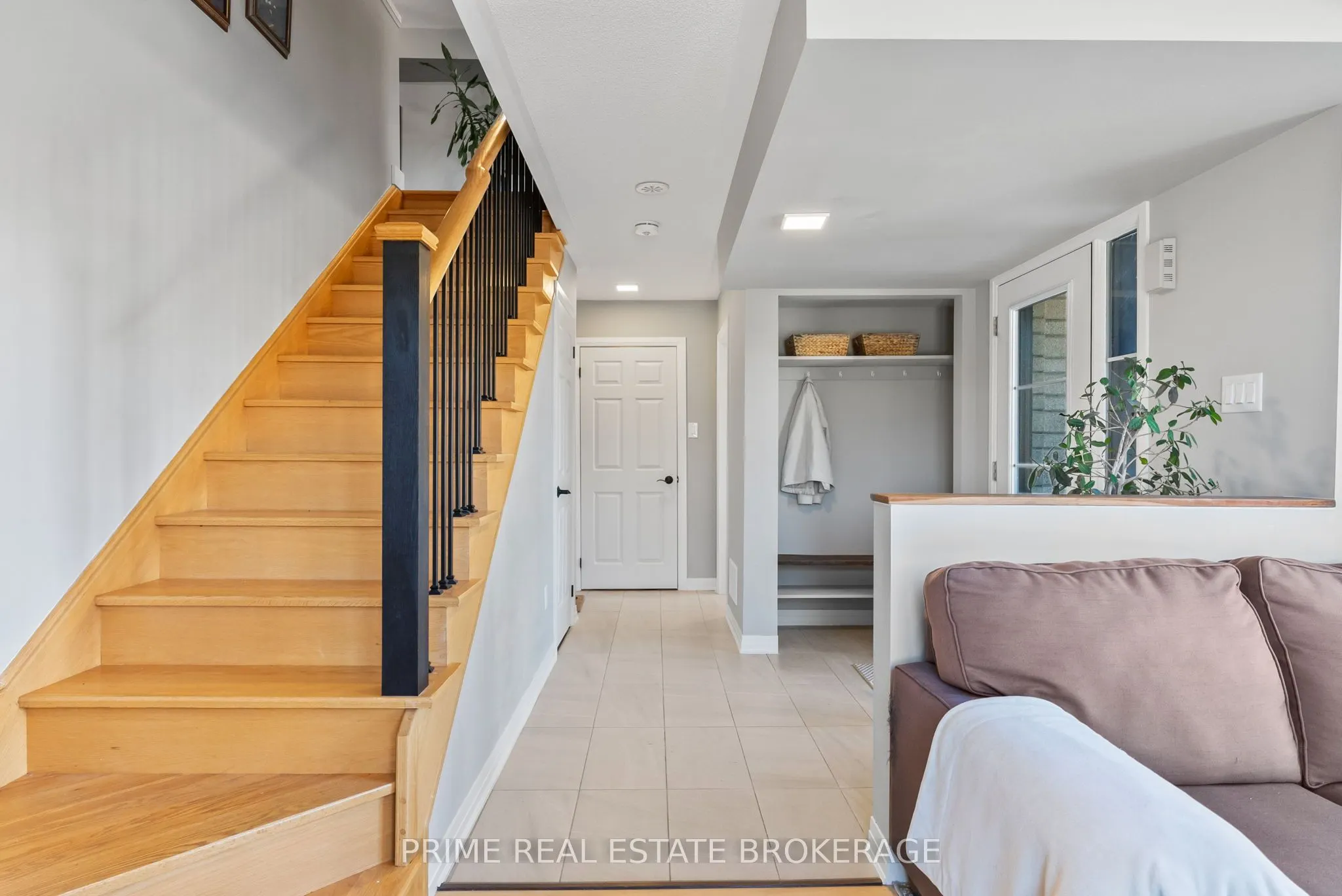 2 King William Way