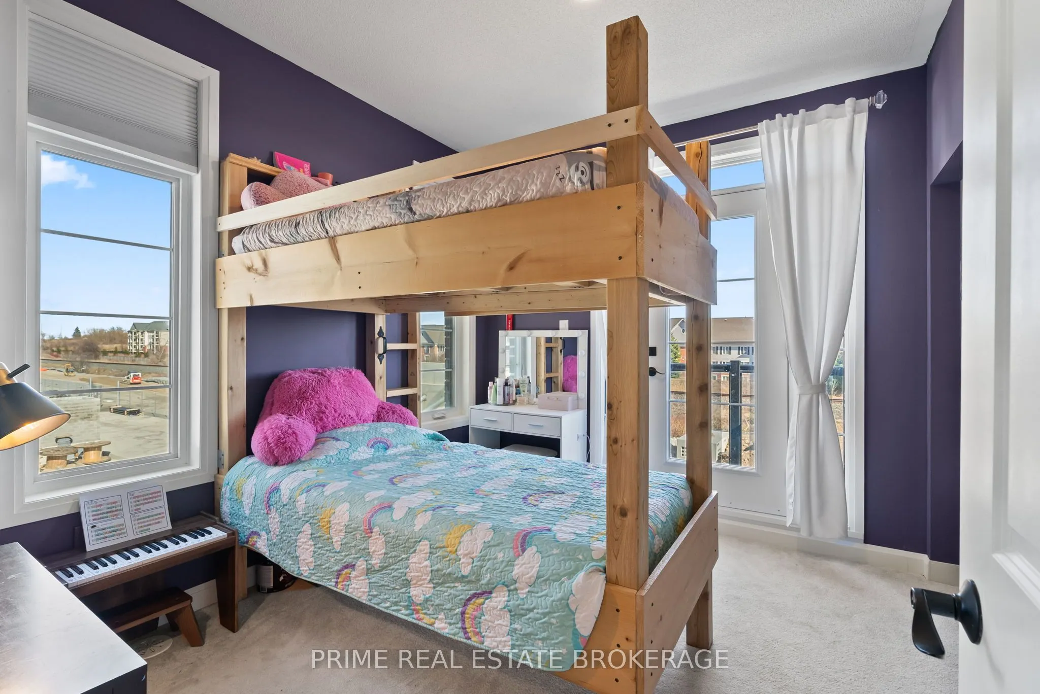 2 King William Way