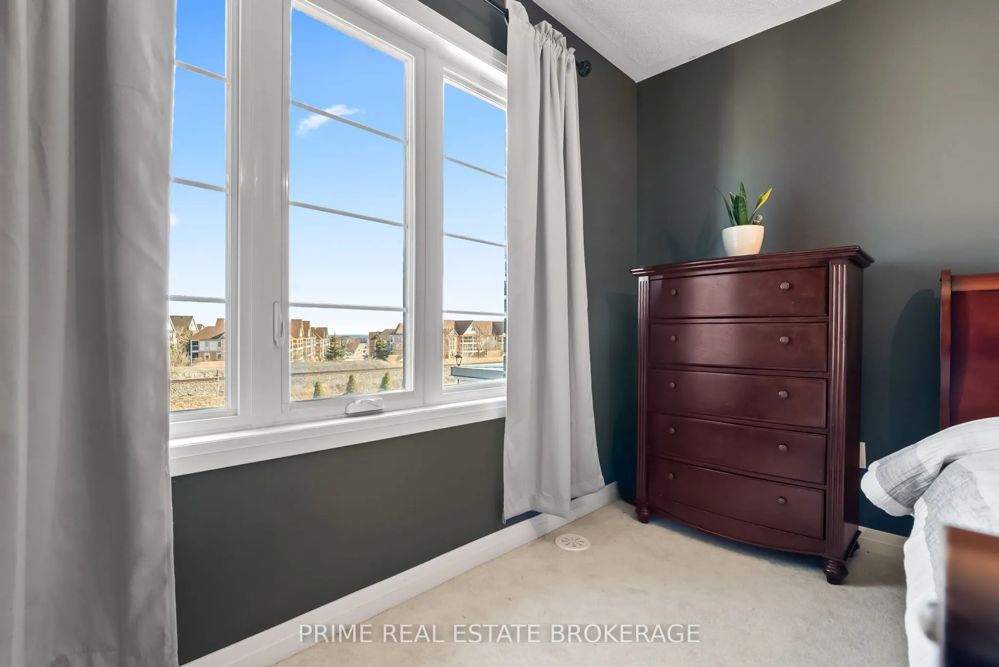 2 King William Way