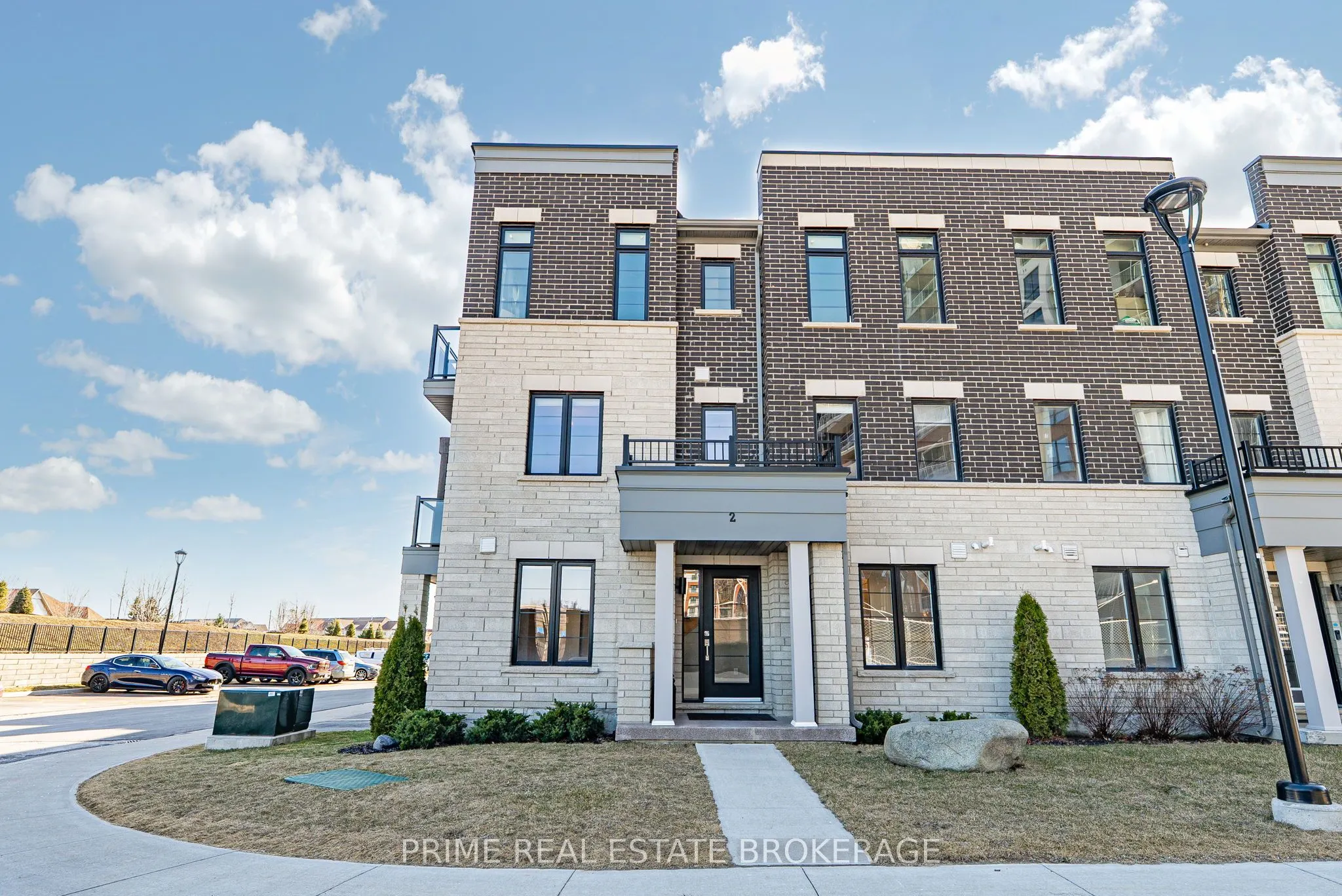 2 King William Way