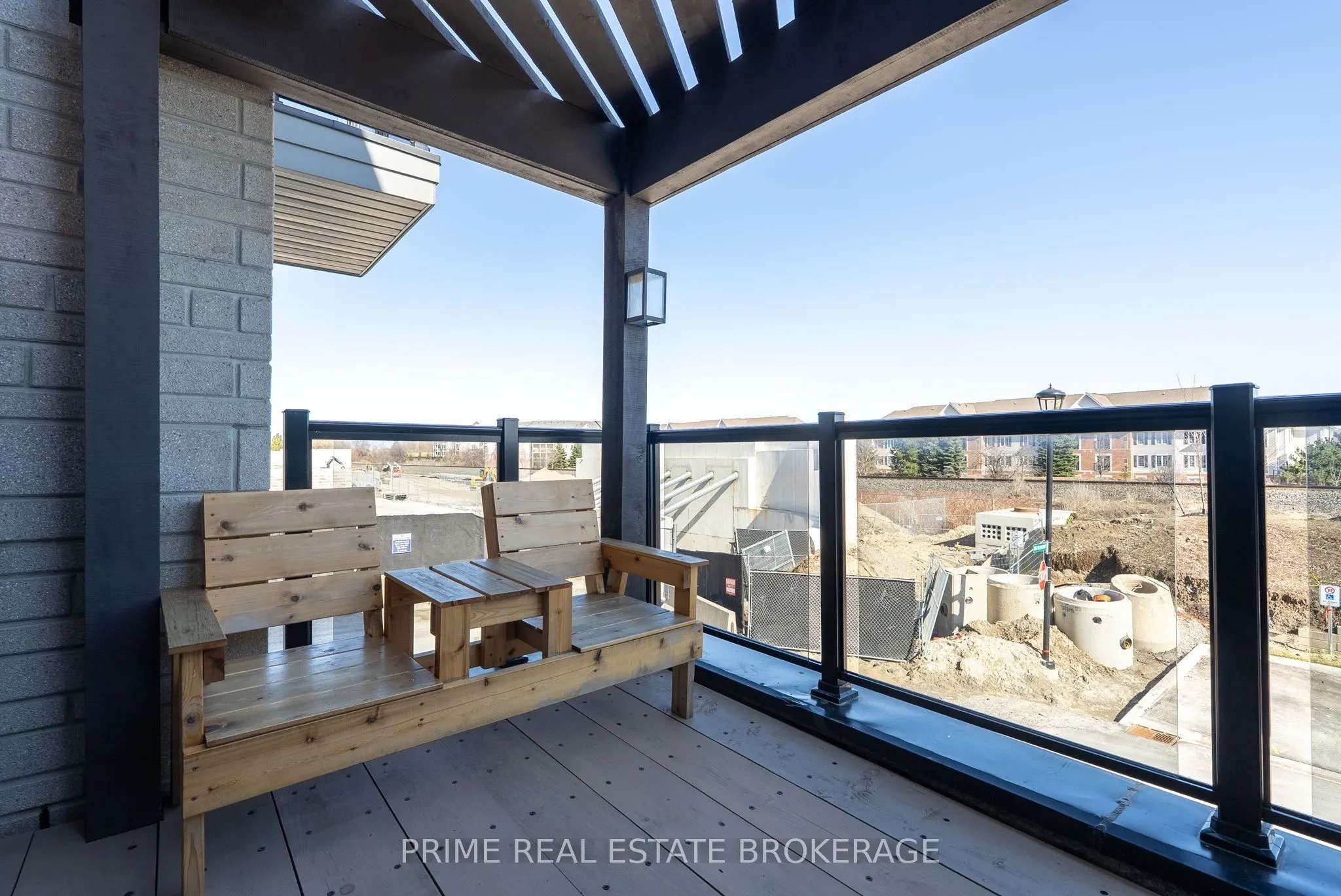 2 King William Way
