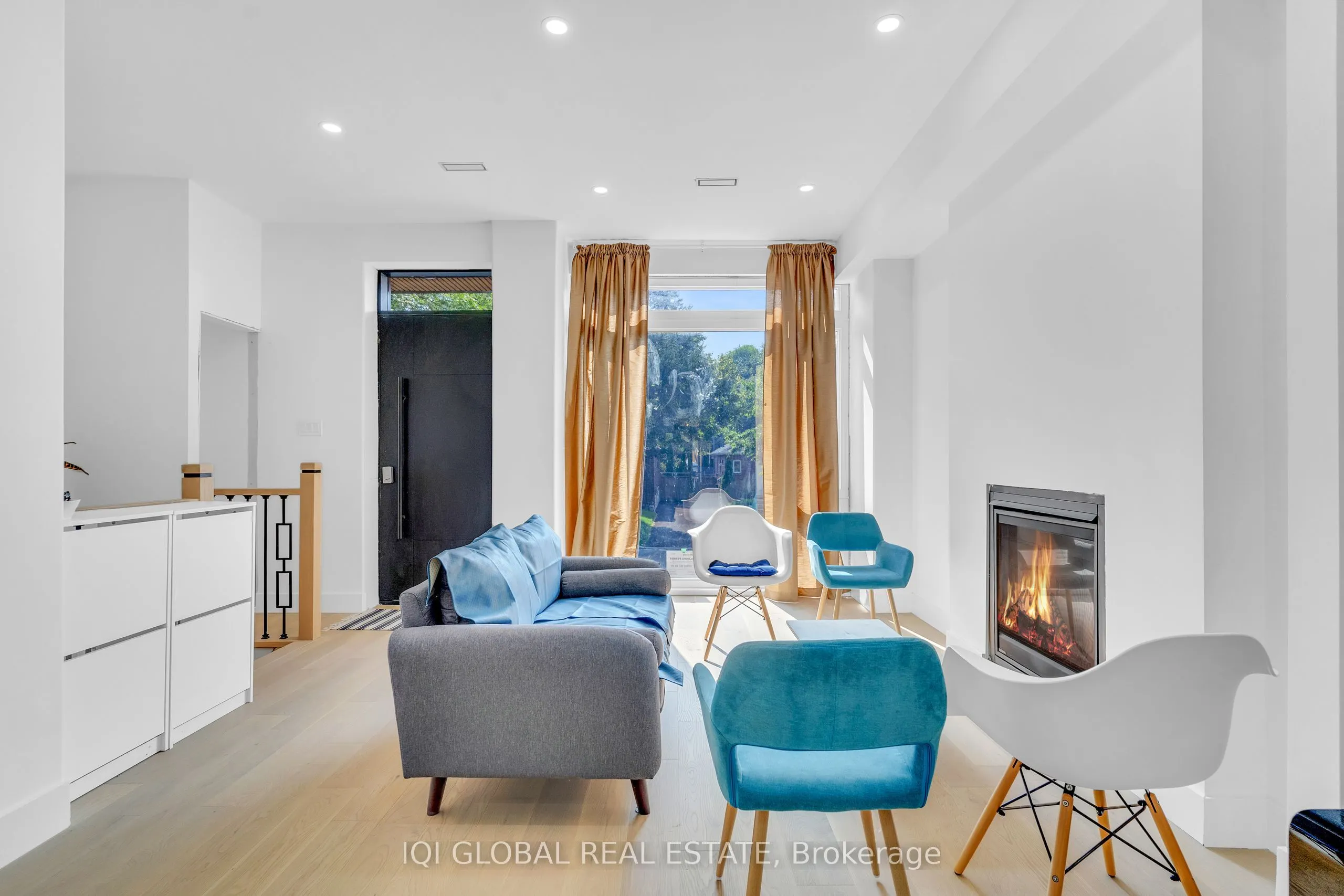 47 Manderley Drive