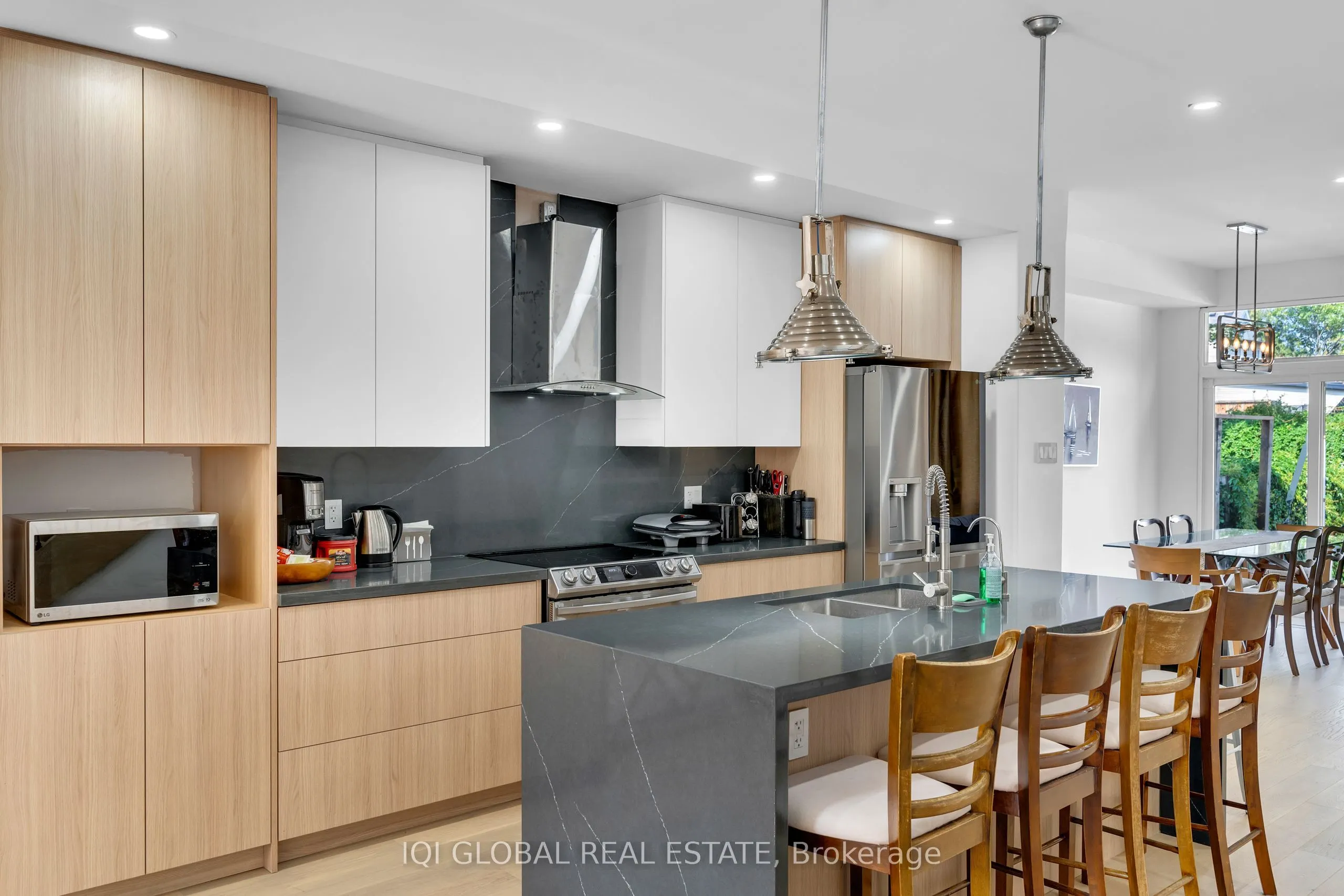 47 Manderley Drive