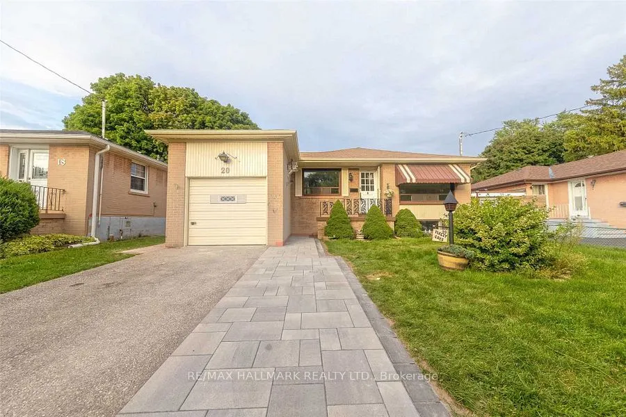 20 Pixley Crescent, ##Main