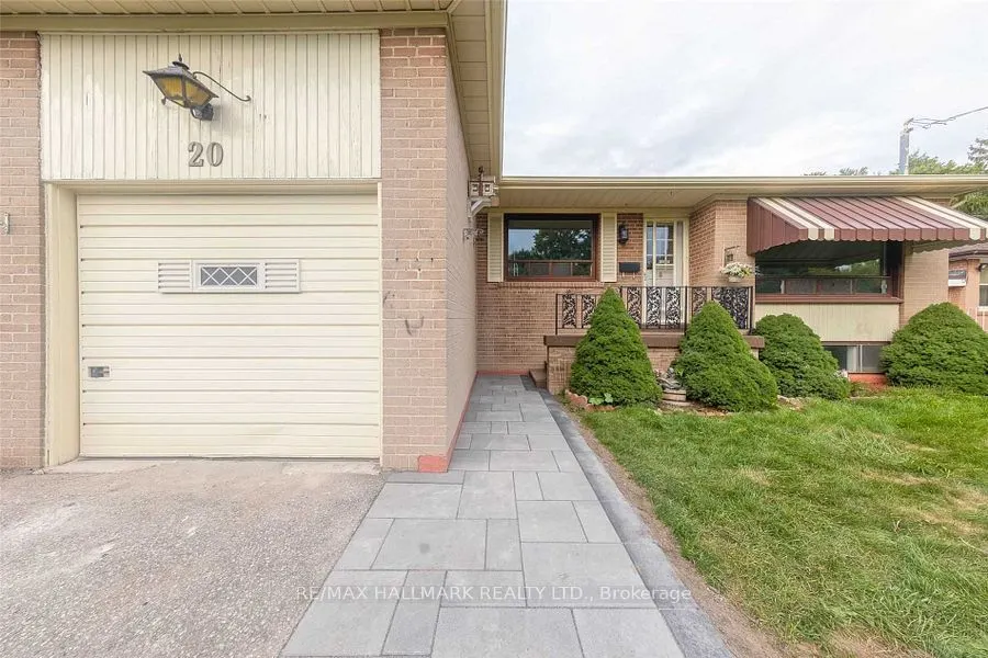20 Pixley Crescent, ##Main