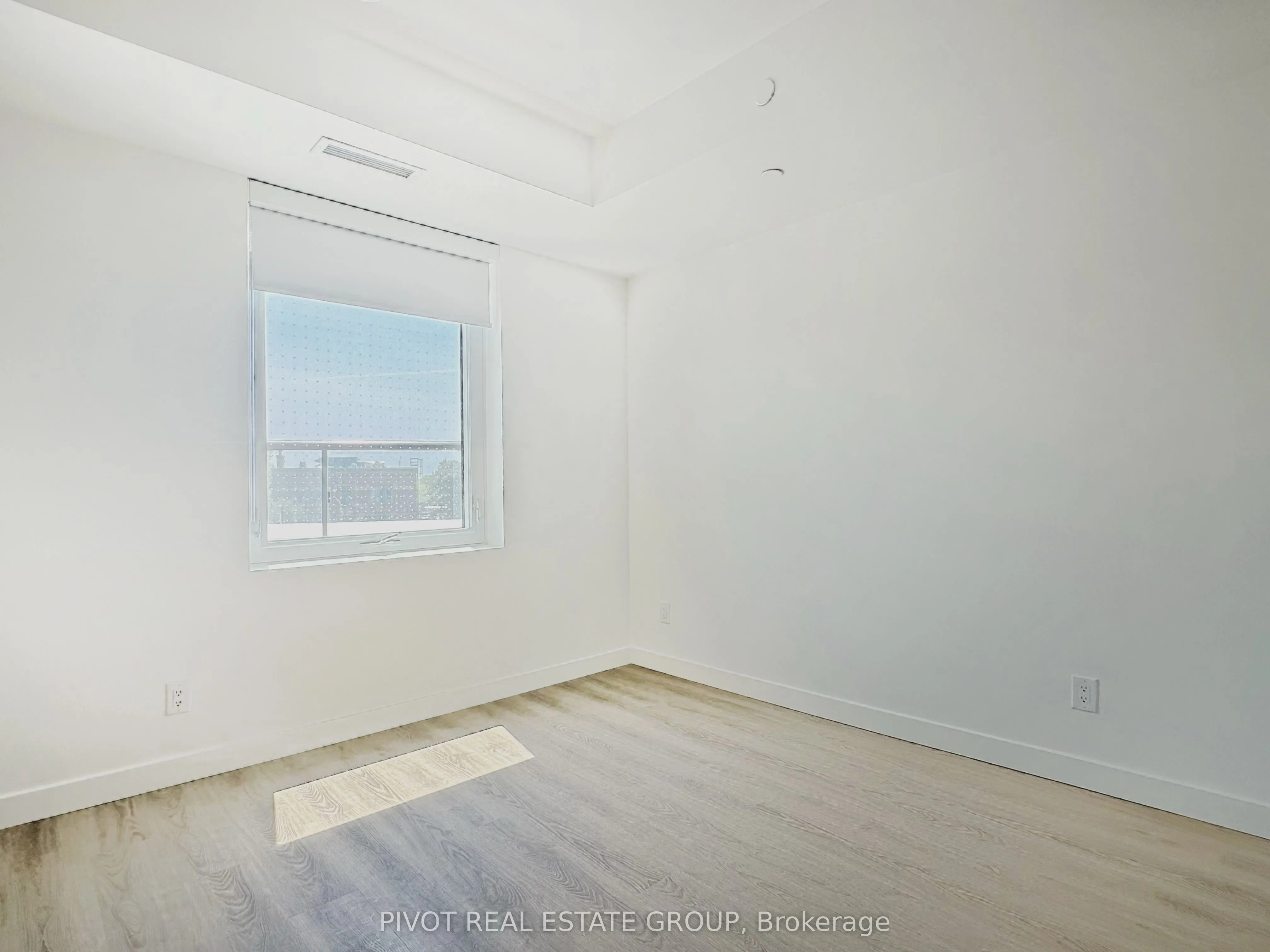 1050 Eastern Avenue #305