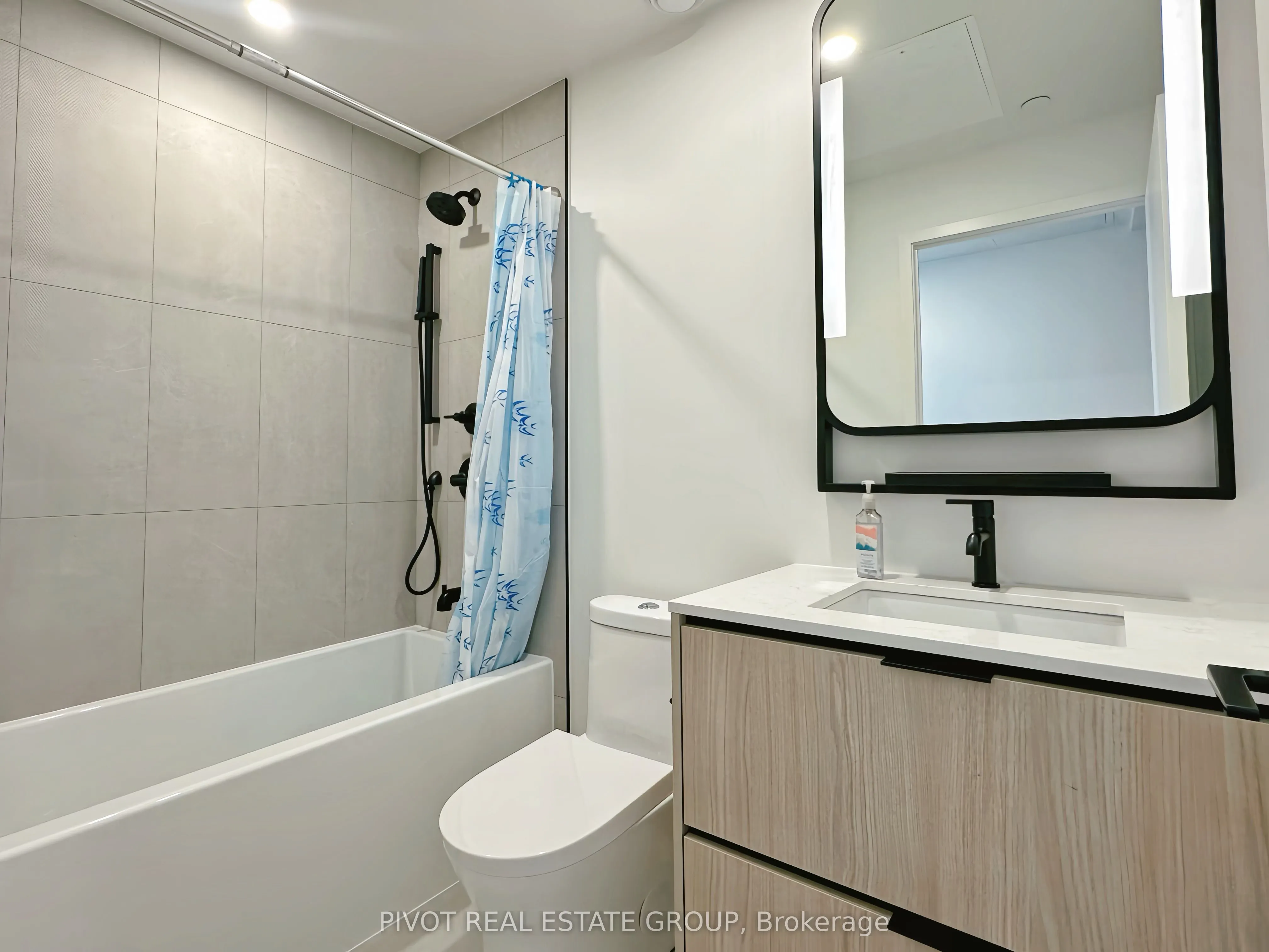 1050 Eastern Avenue #305