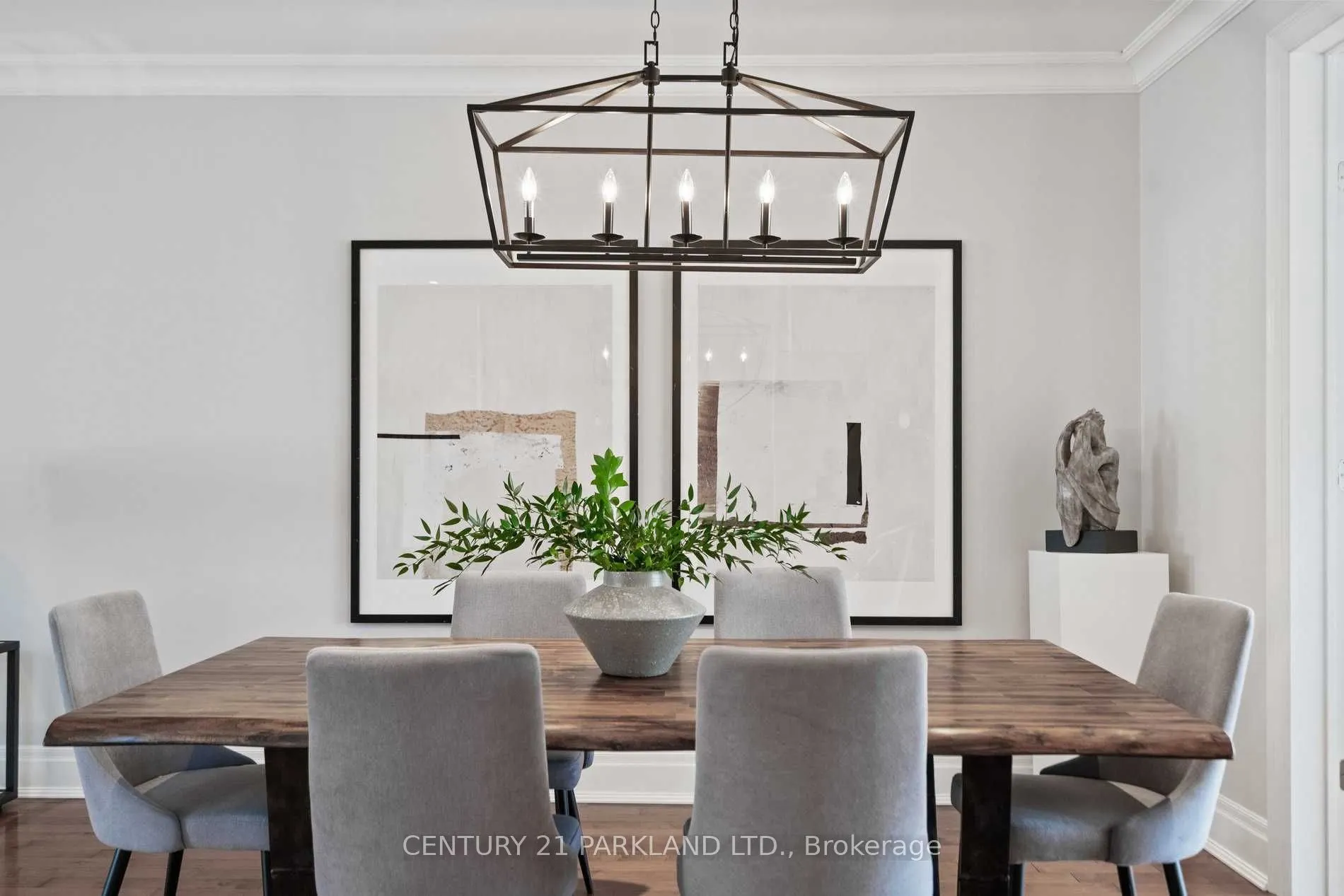 2 Leonard Circle