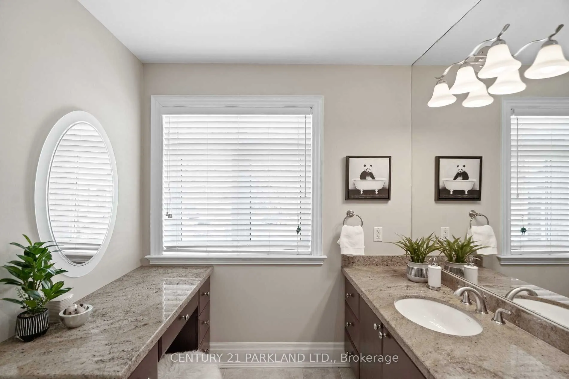 2 Leonard Circle