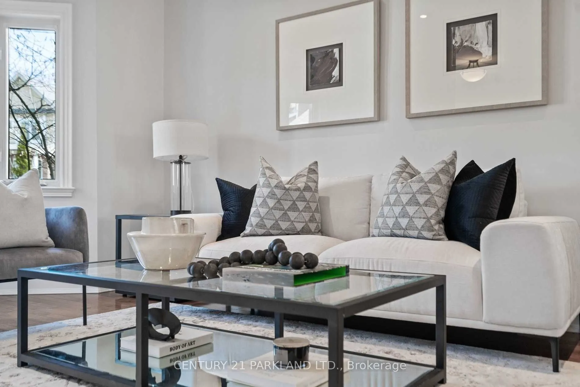 2 Leonard Circle
