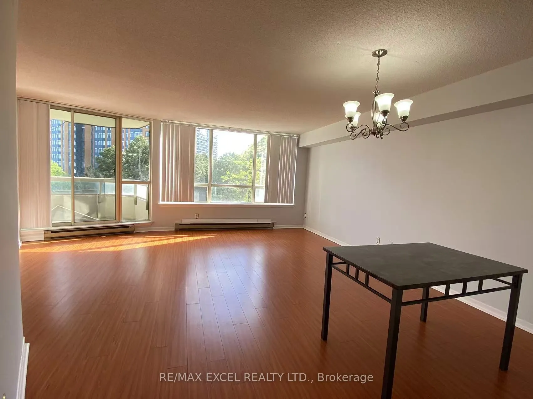 150 Alton Towers Circle, #301