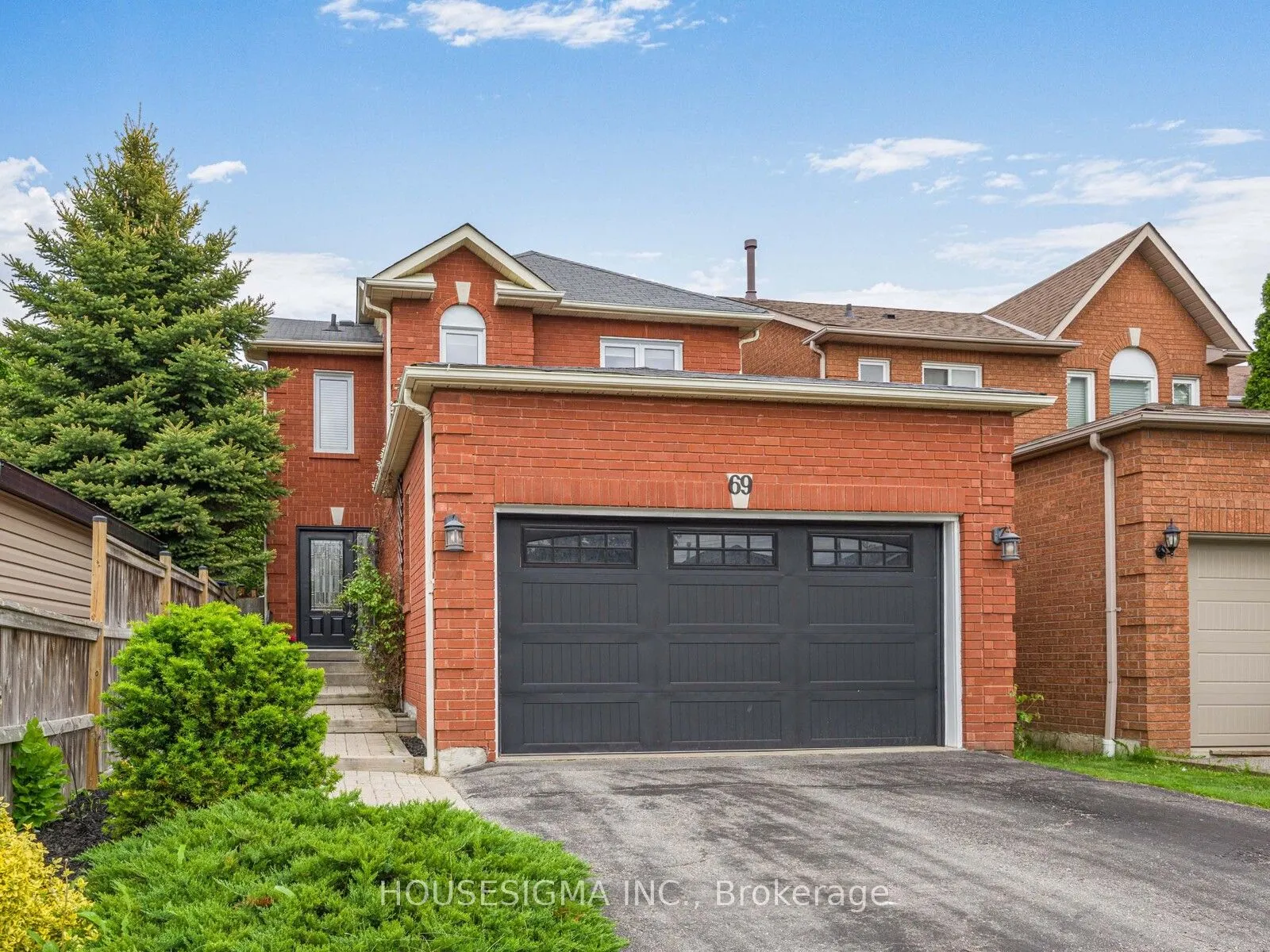 69 Sable Crescent