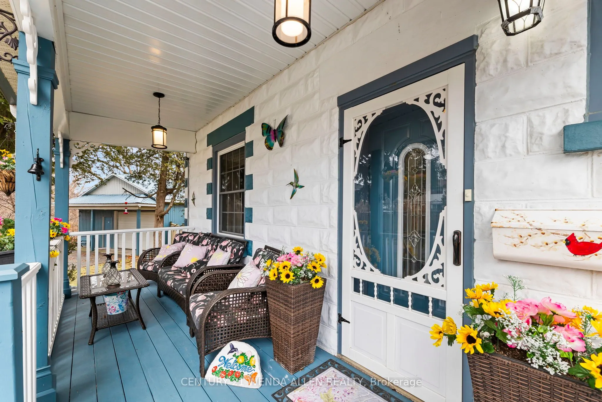 995 Cedar Street