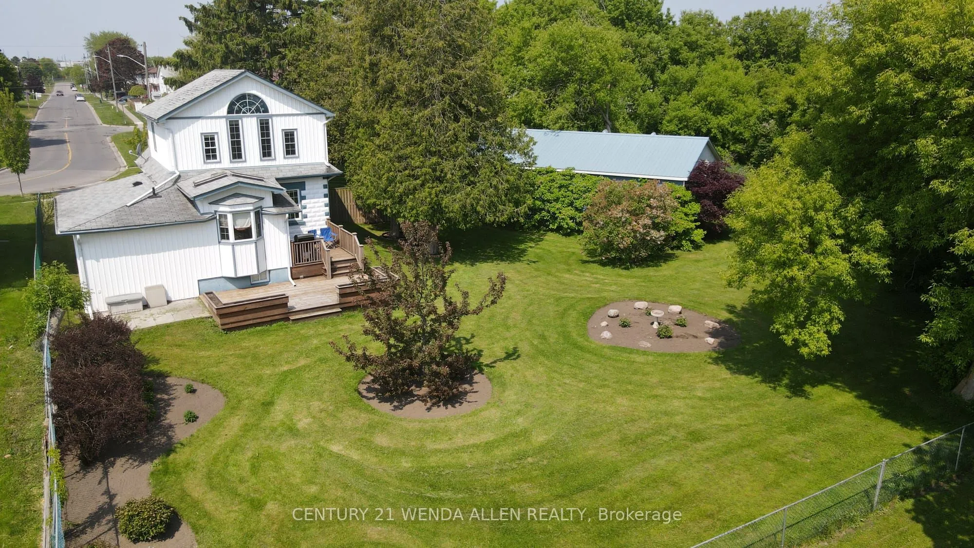 995 Cedar Street