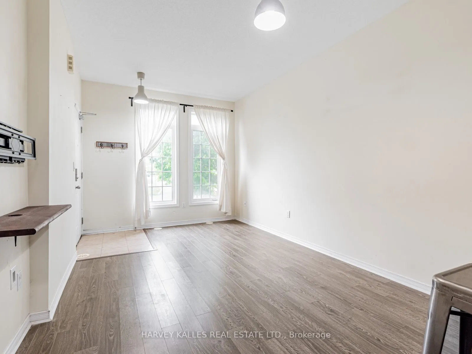29 Island Road, #15