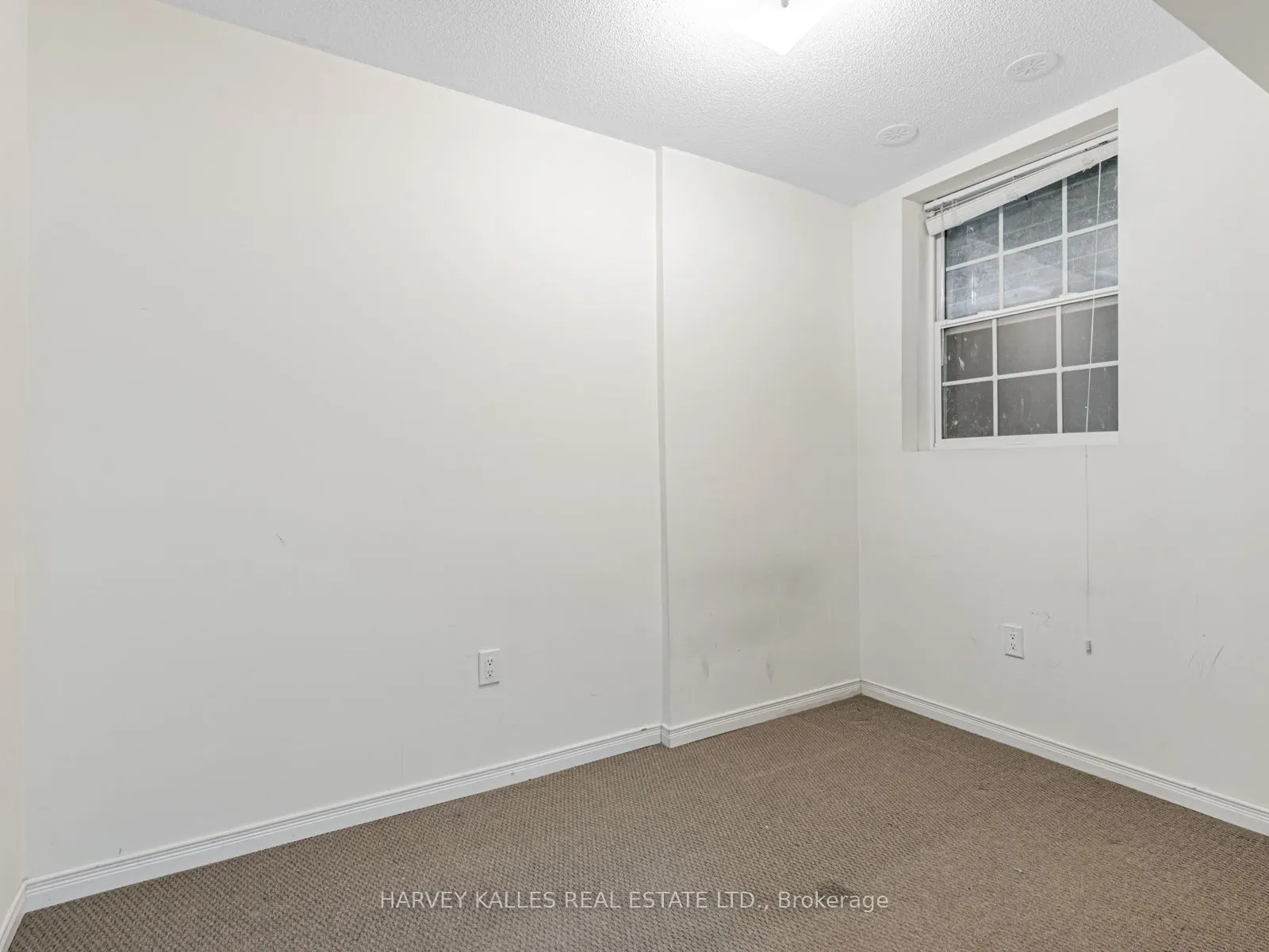 29 Island Road, #15