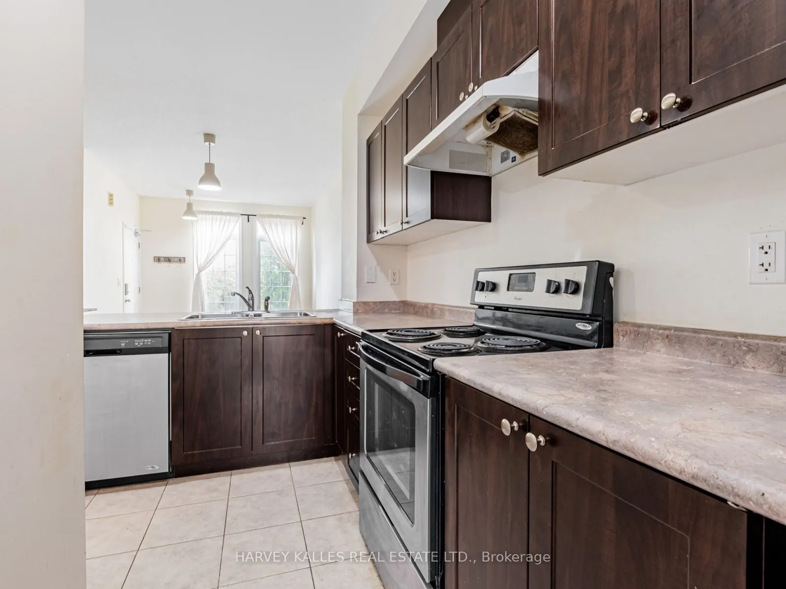 29 Island Road, #15
