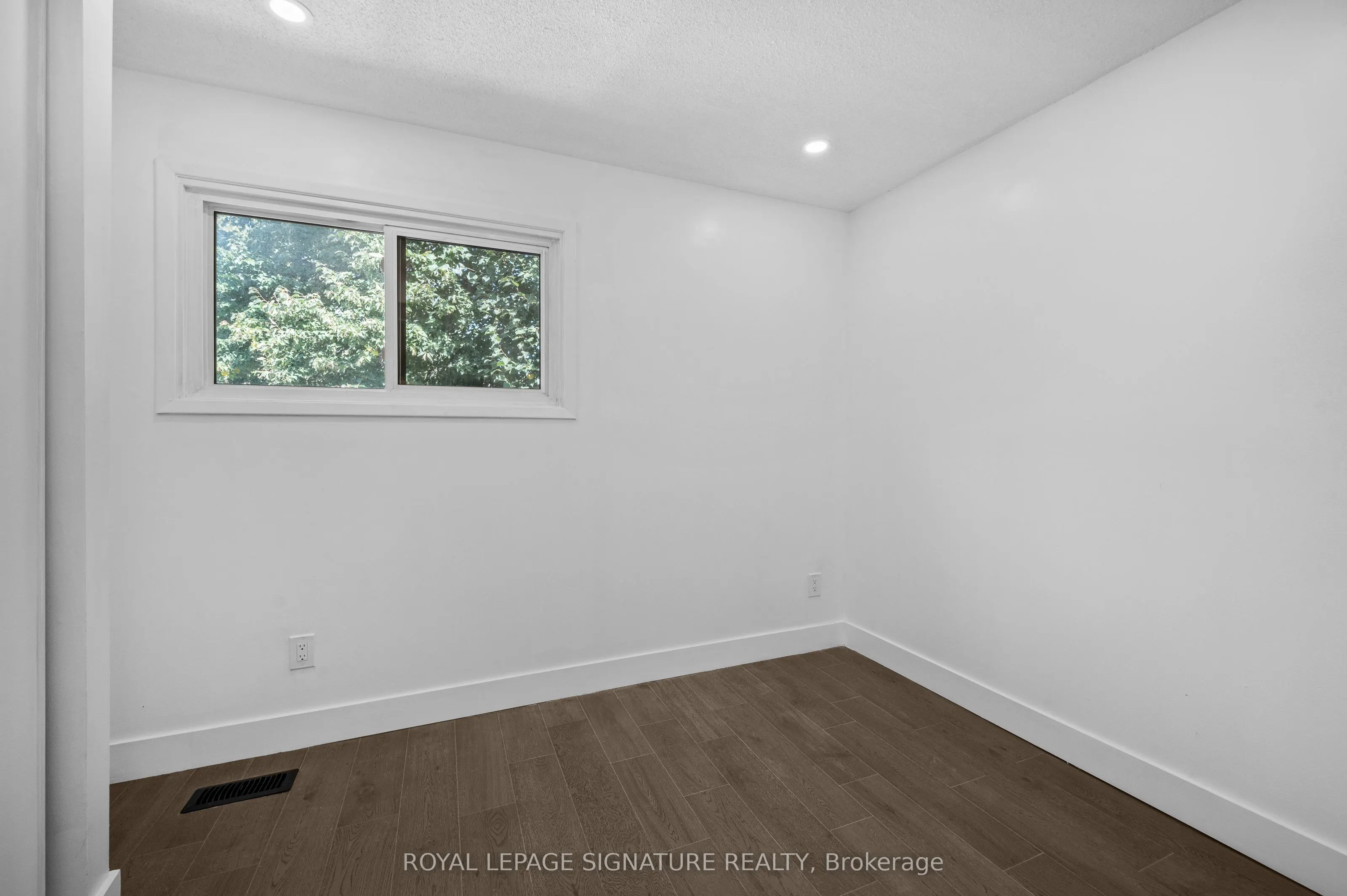 275 Broadview Avenue, #92